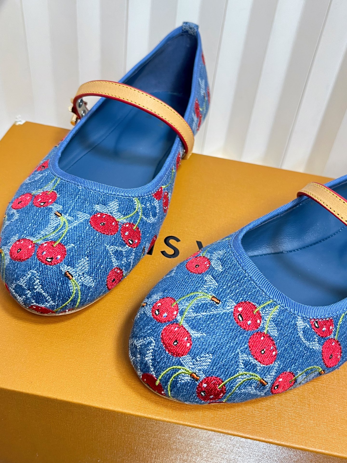 Louis Vuitton Women's Blue Cherry Blossom Ballerina Shoes - Size 35-42 8 i1751236829125 1912 0 6
