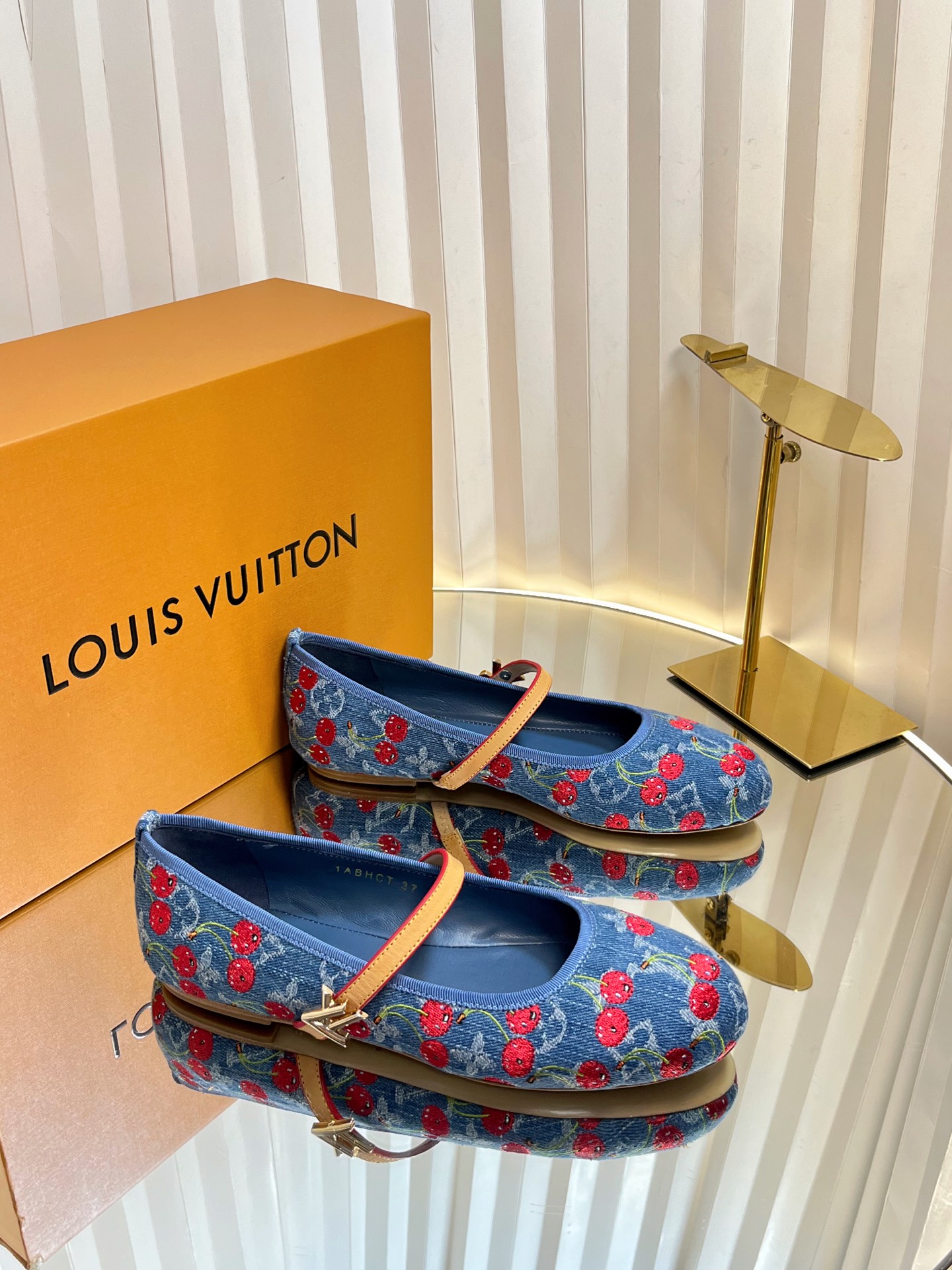 Louis Vuitton Women's Blue Cherry Blossom Ballerina Shoes - Size 35-42 2 i1751236830899 8246 0 0