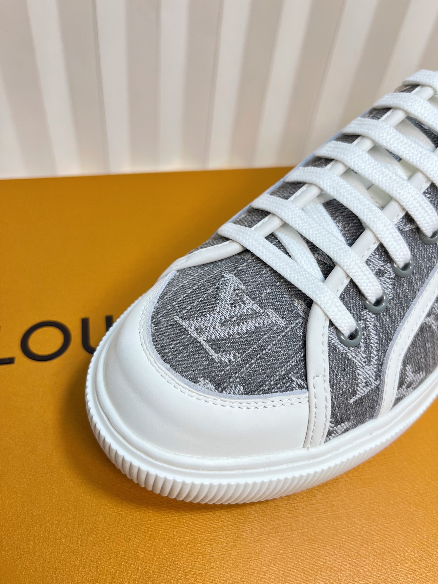 Louis Vuitton Lagoon Sneakers for Women, Designer Fashion Shoes Size 35-42 6 i1751463589995 6159 0 5