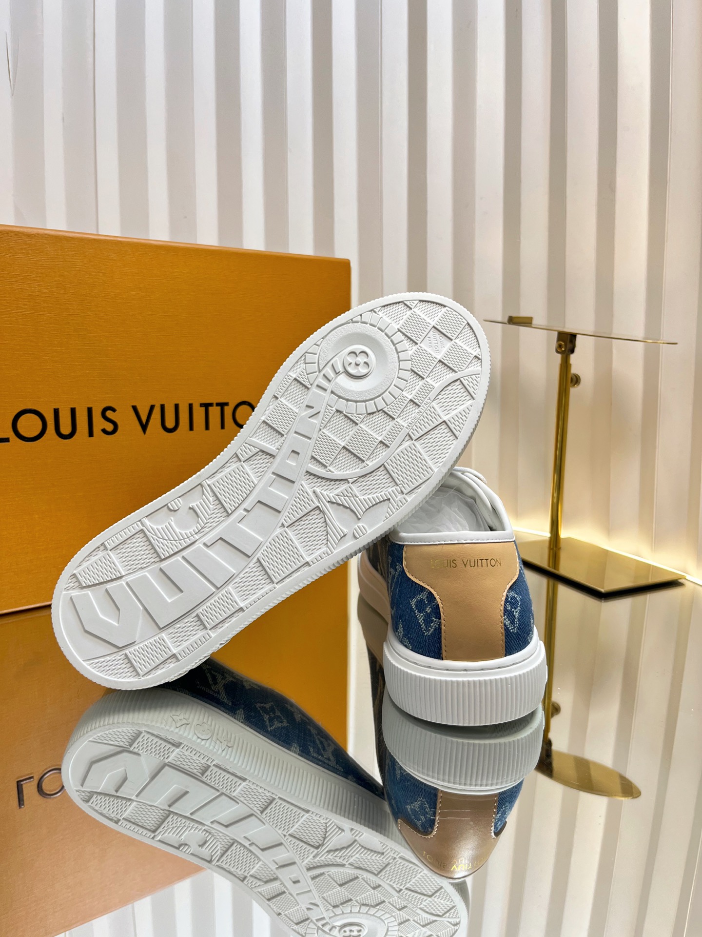 Louis Vuitton Lagoon Denim Sneakers for Women, Designer Casual Shoes 10 i1751463652609 9798 0 8