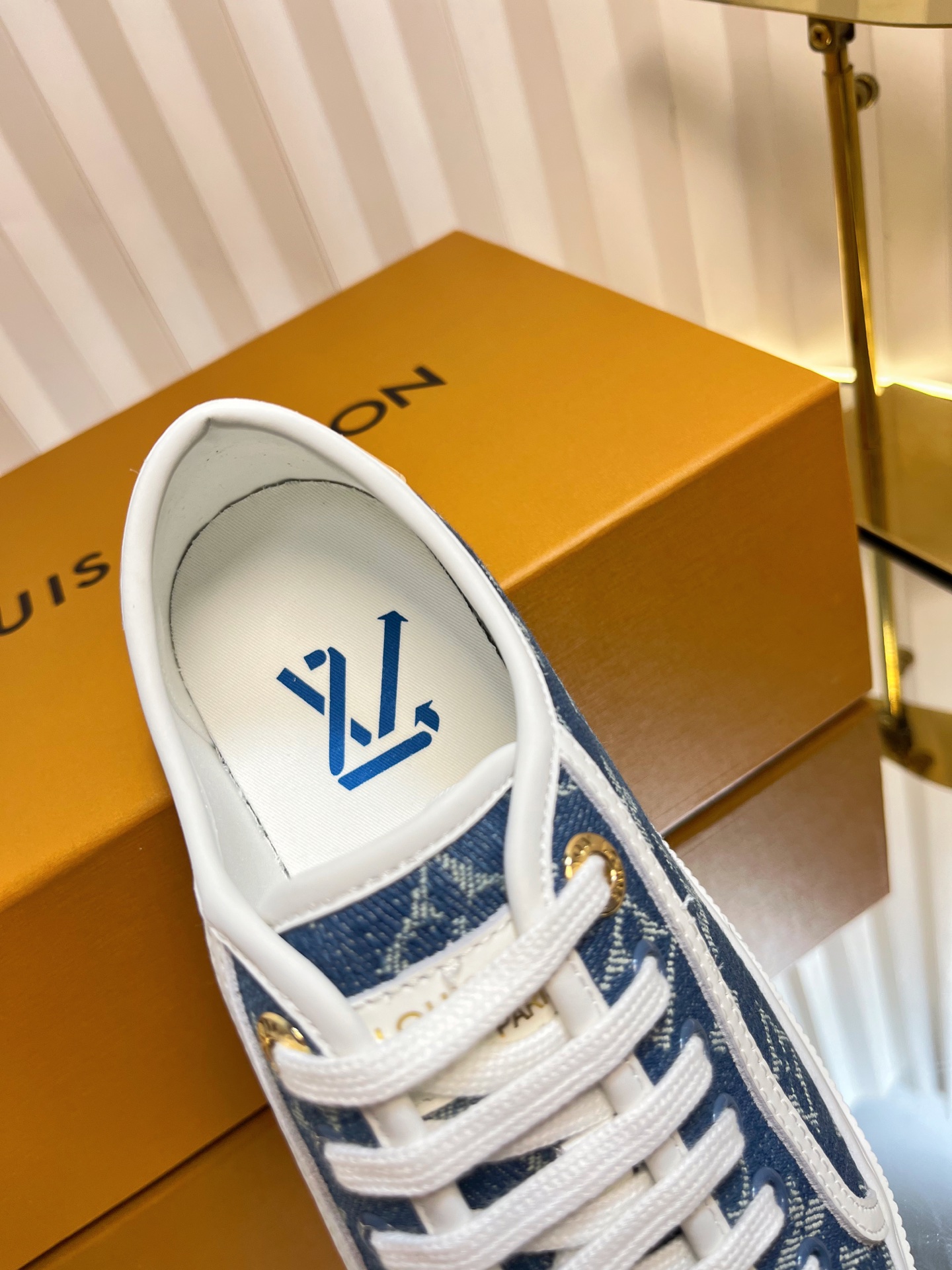 Louis Vuitton Lagoon Denim Sneakers for Women, Designer Casual Shoes 9 i1751463652869 8158 0 7
