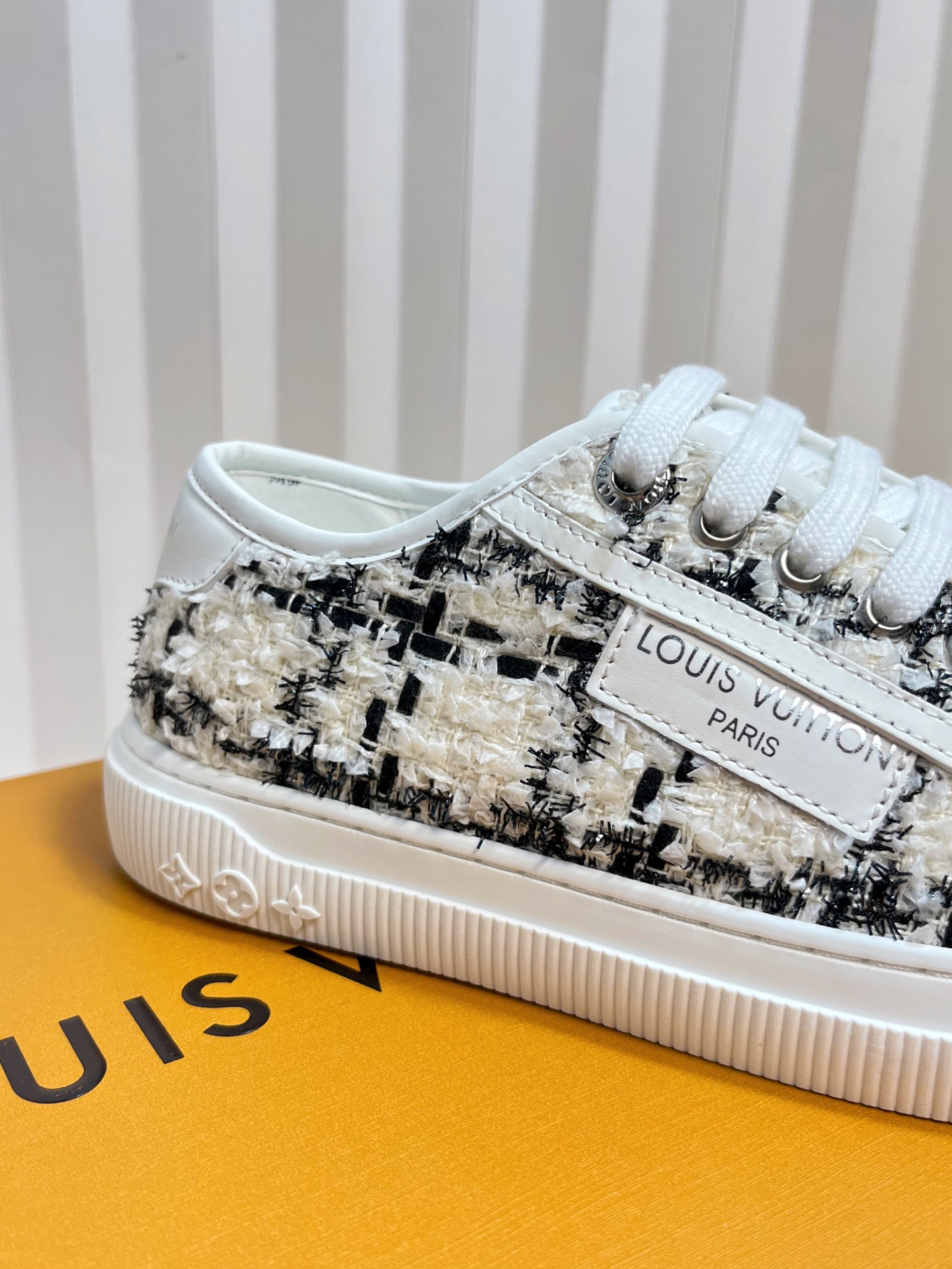 Louis Vuitton Lagoon Sneakers for Women,Size 35-42,Black and White Tweed 7 i1751463762667 1418 0 6