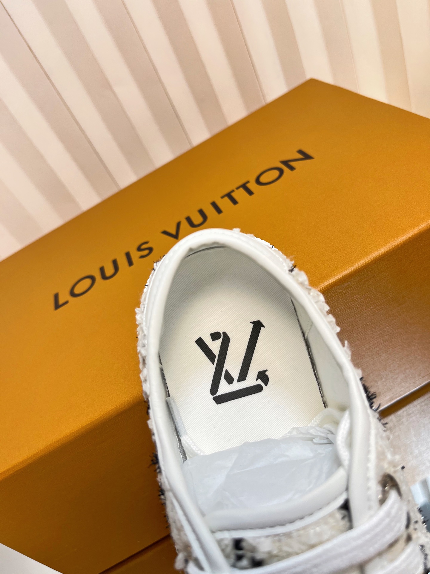Louis Vuitton Lagoon Sneakers for Women,Size 35-42,Black and White Tweed 8 i1751463762812 1129 0 7