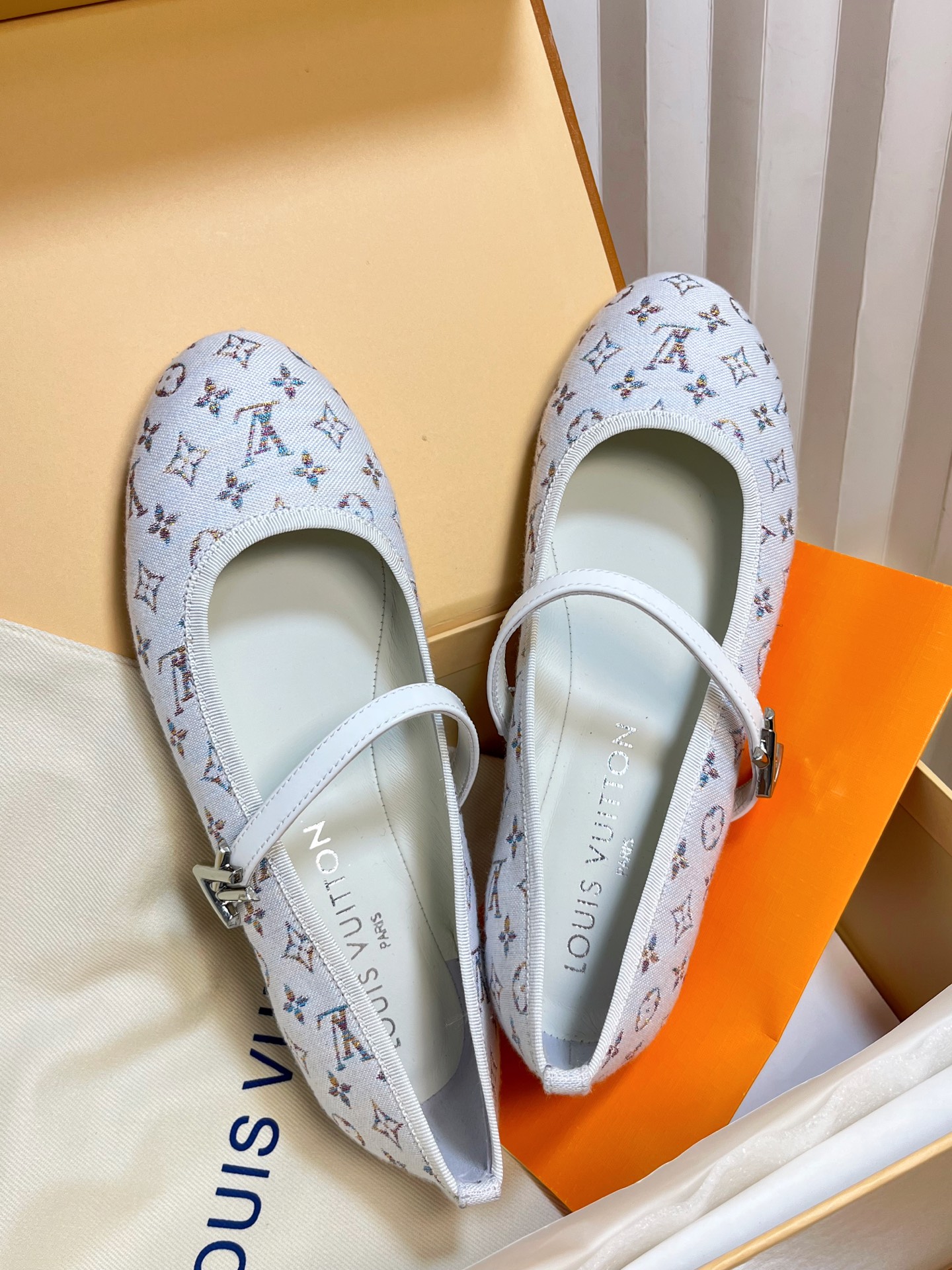 LV Donkey Ballet Shoes: Colorful, Sexy, Cozy, Italian Leather, Custom Sheepskin, Spectrum Series - 图片 5