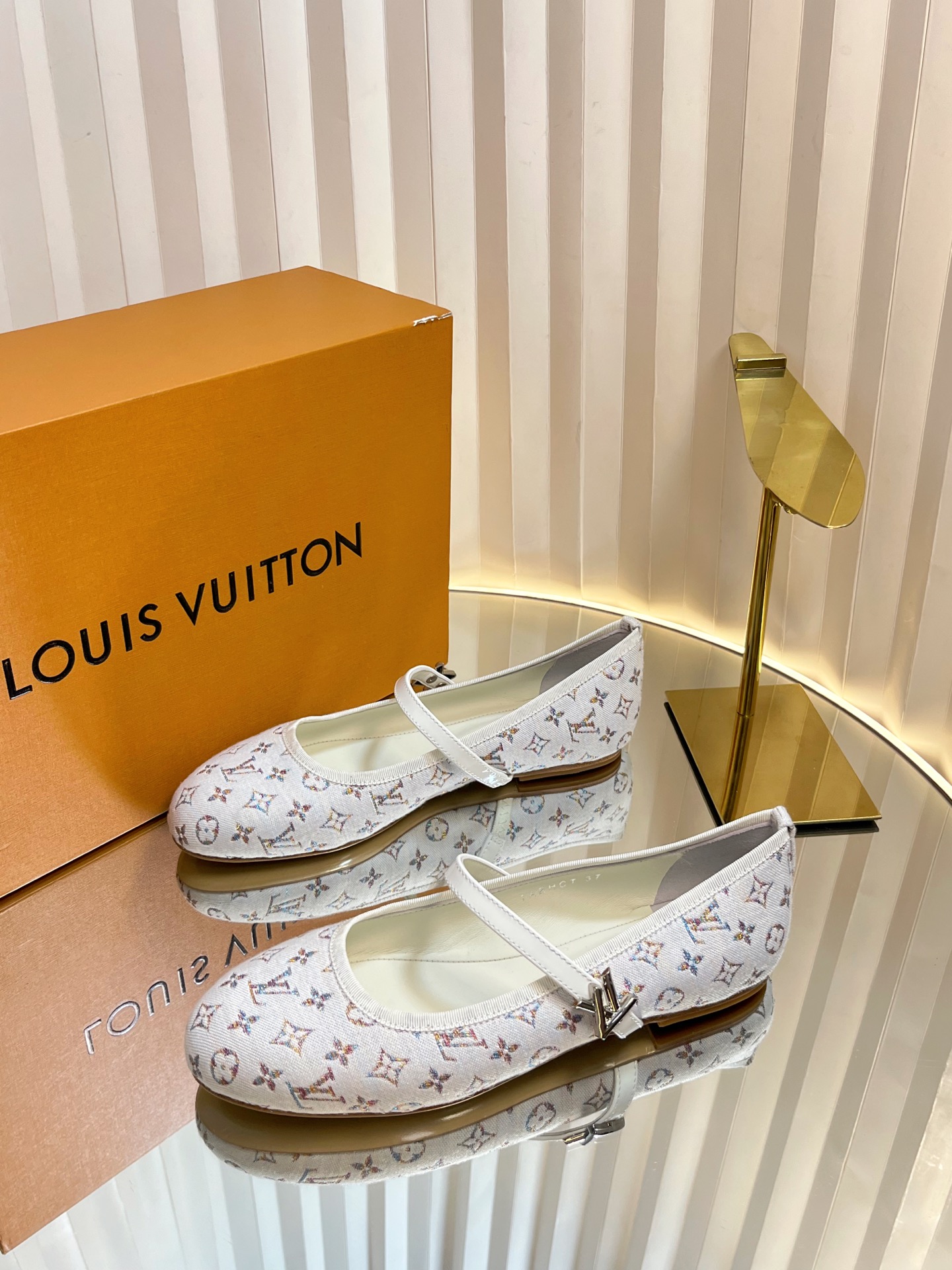 LV Donkey Ballet Shoes: Colorful, Sexy, Cozy, Italian Leather, Custom Sheepskin, Spectrum Series - 图片 2