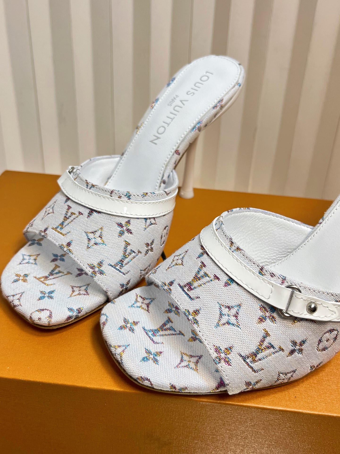 LV Donkey Ballet Shoes: Colorful, Sexy, Cozy, Italian Leather, Customizable, Sizes 35-41 - 图片 7