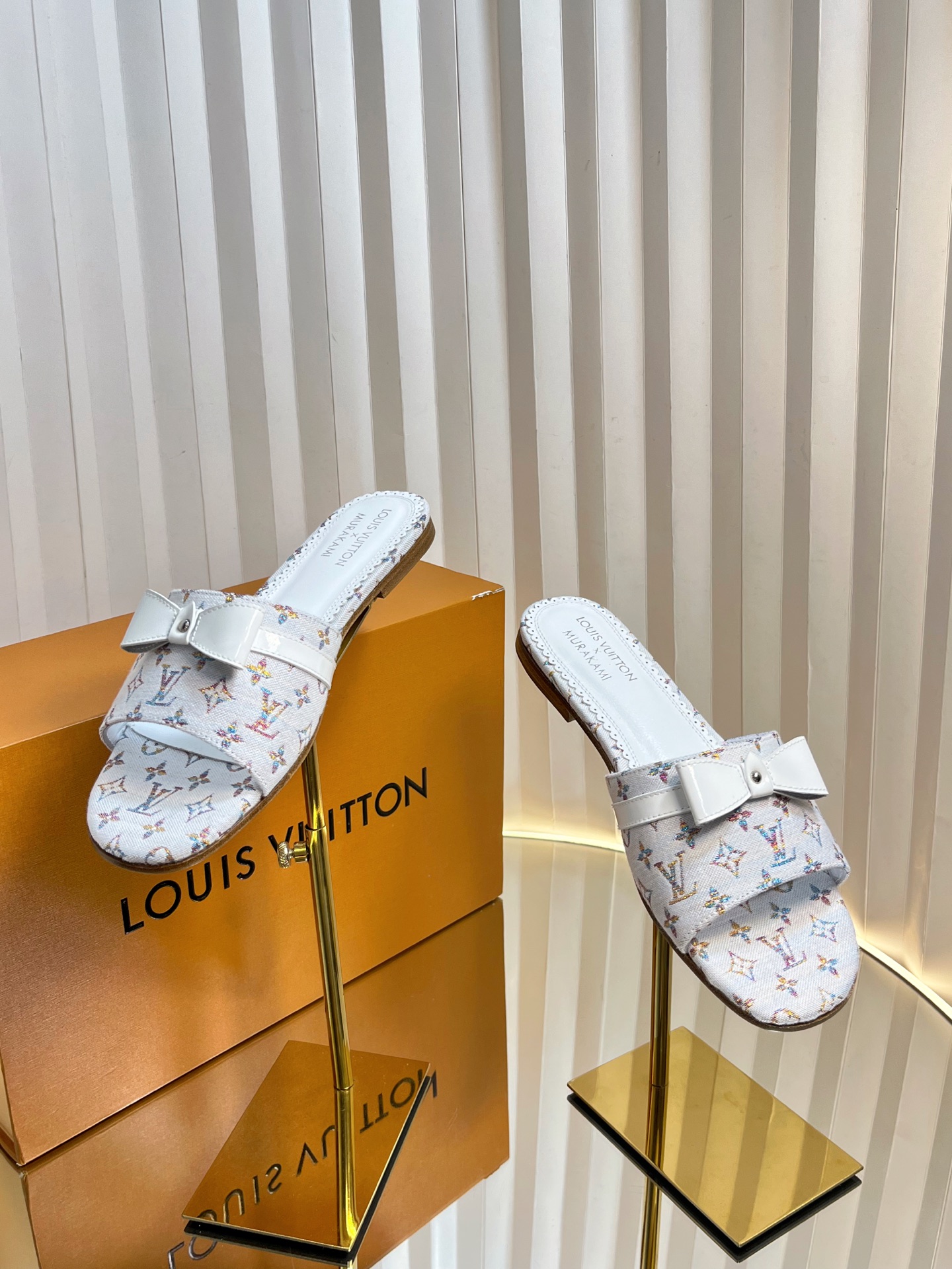 LV Donkey Ballet Shoes: Colorful, Sexy, Cozy, Original Sheep Skin, Italian Leather, Various Sizes. - 图片 4