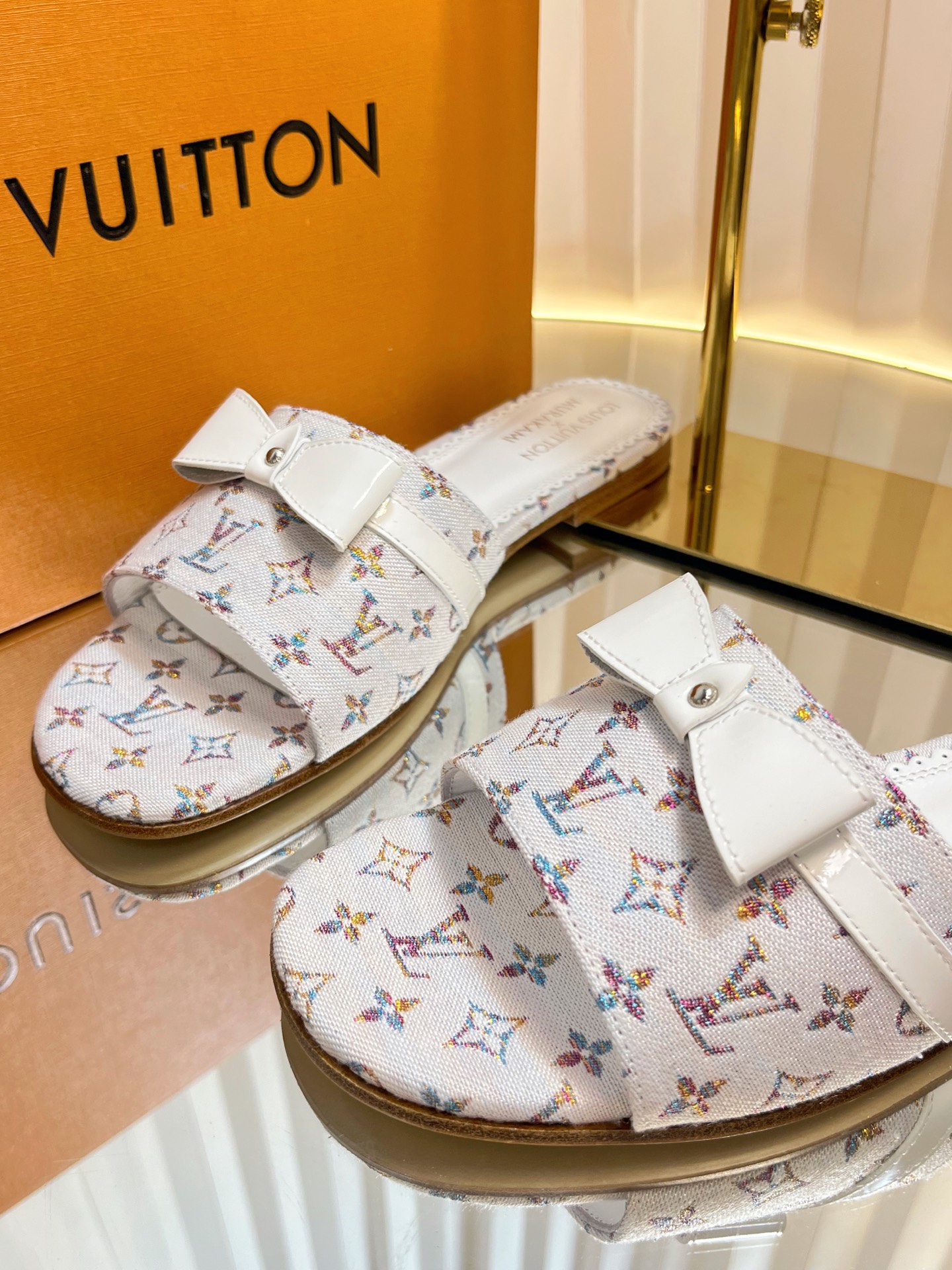 LV Donkey Ballet Shoes: Colorful, Sexy, Cozy, Original Sheep Skin, Italian Leather, Various Sizes. - 图片 7