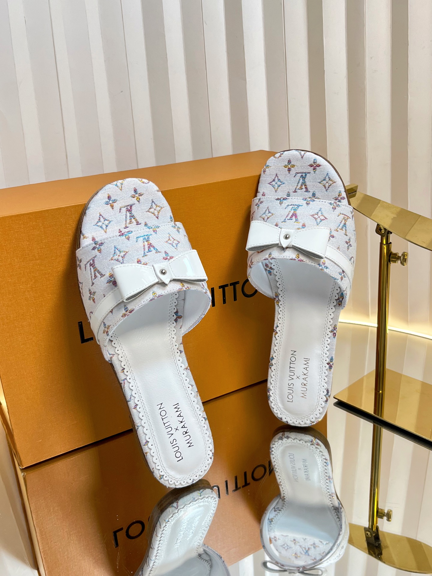 LV Donkey Ballet Shoes: Colorful, Sexy, Cozy, Original Sheep Skin, Italian Leather, Various Sizes. - 图片 6