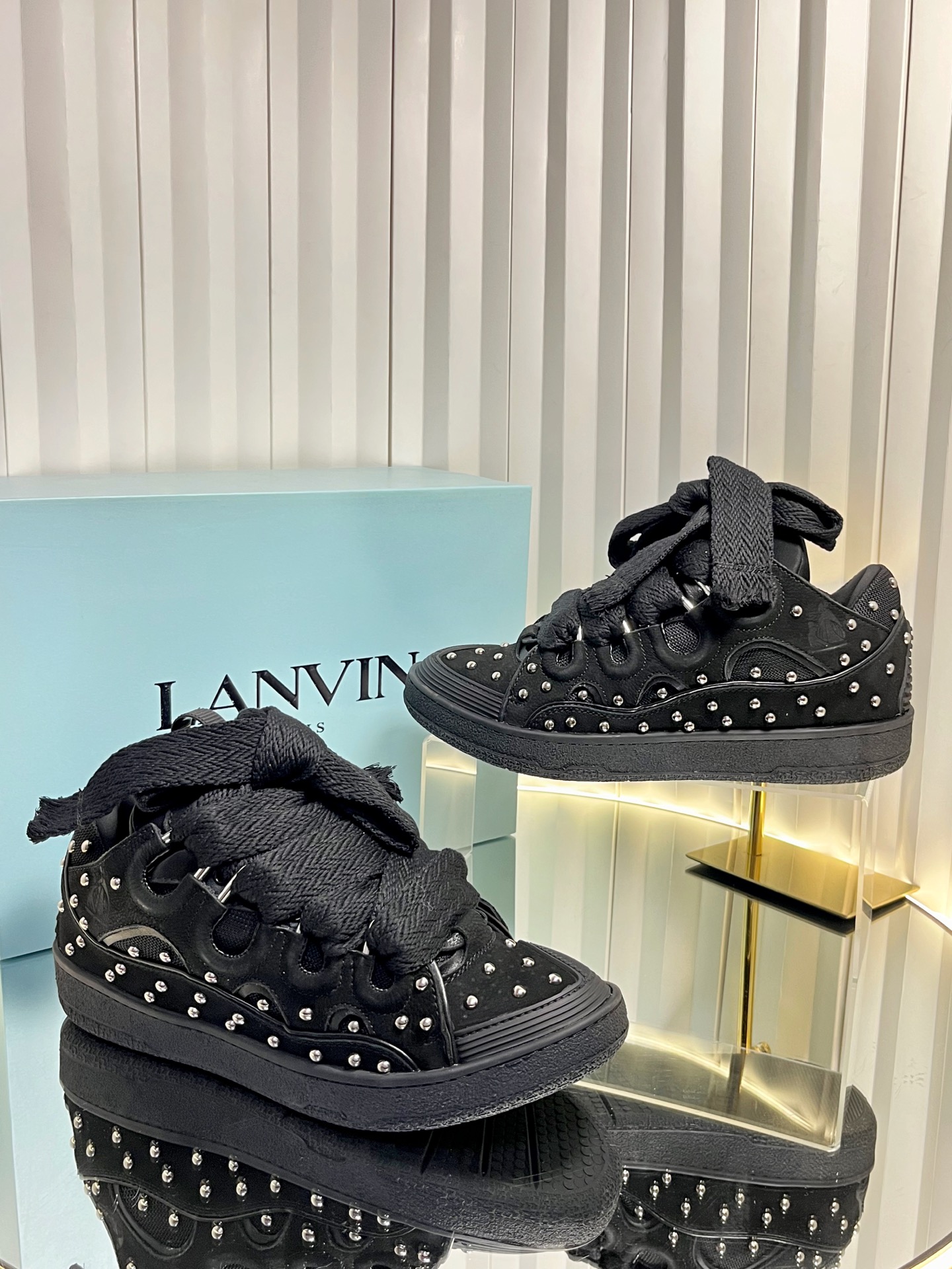 Lanvin Curb Sneakers