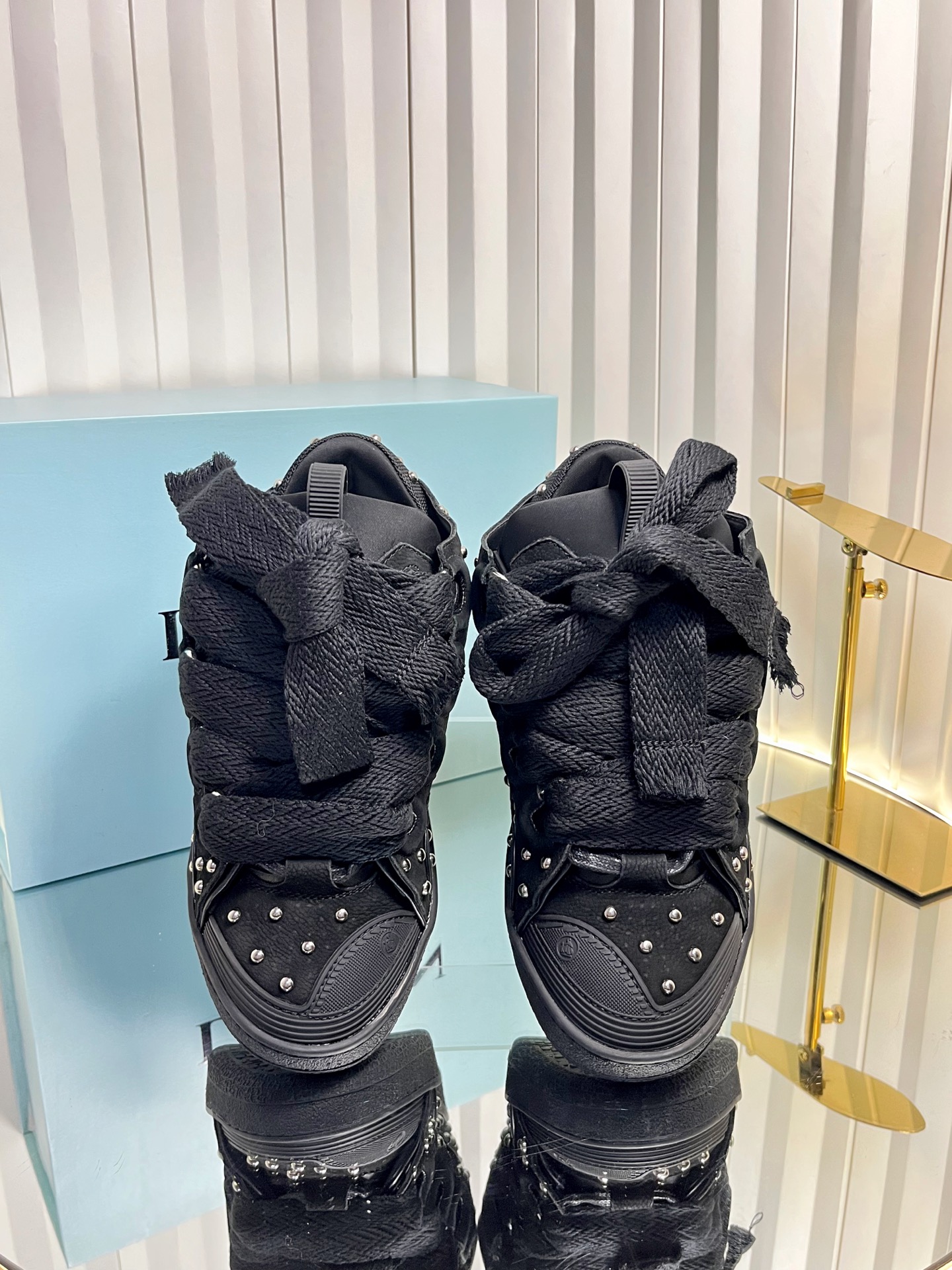 Lanvin Curb Sneakers
