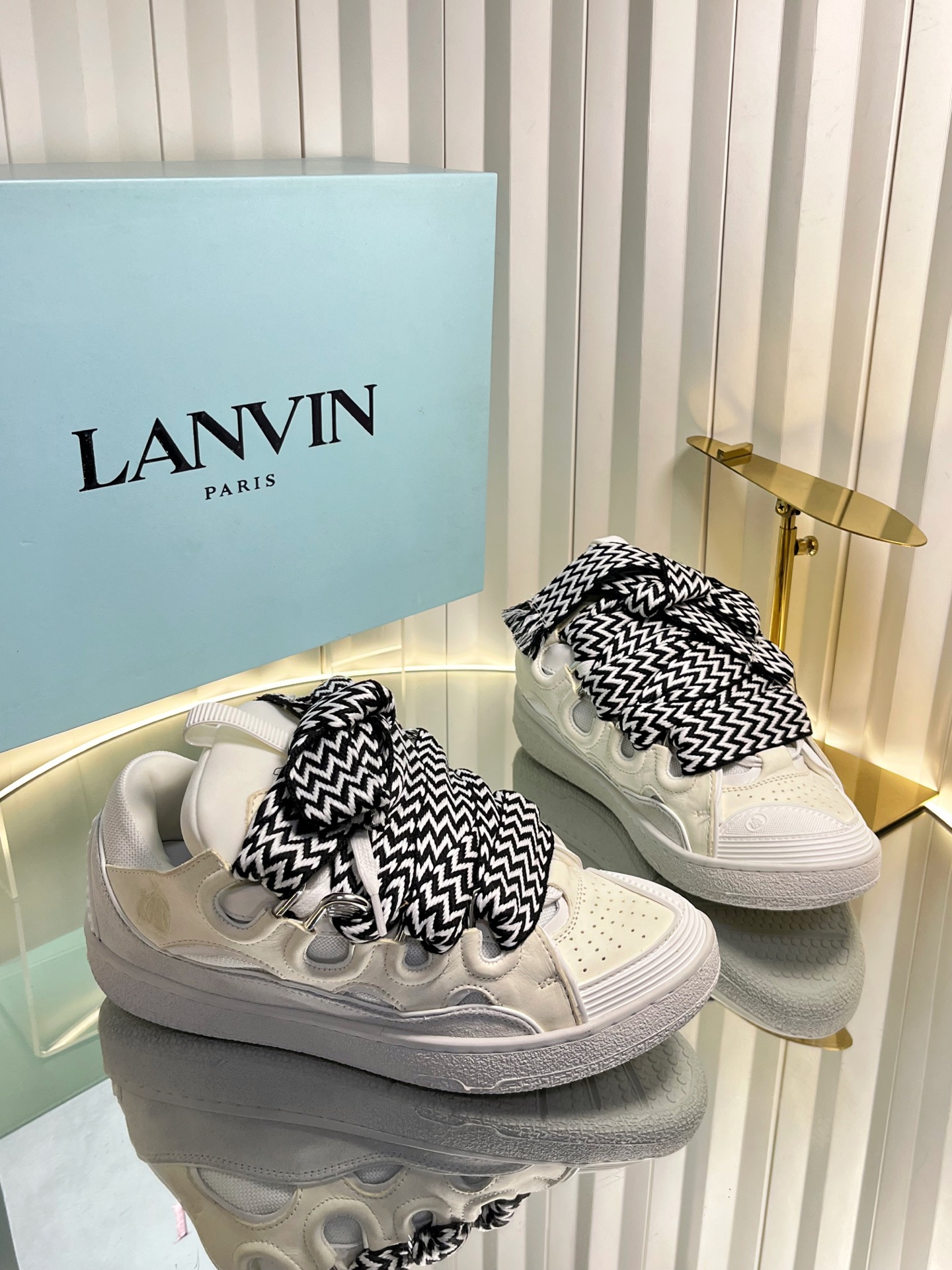 Lanvin Curb Sneakers