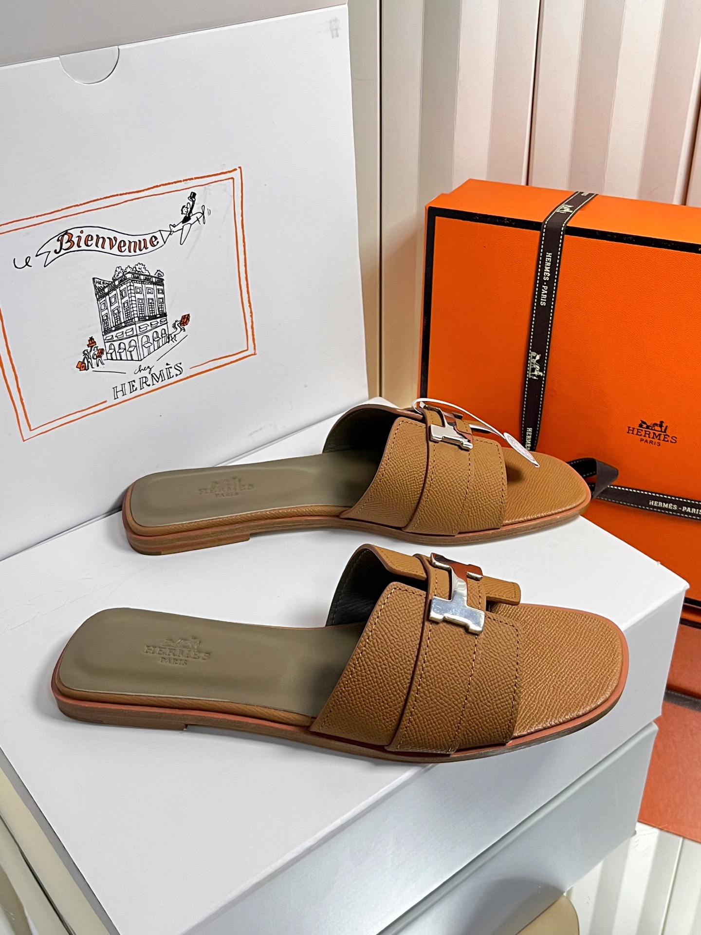 Hermes Slides