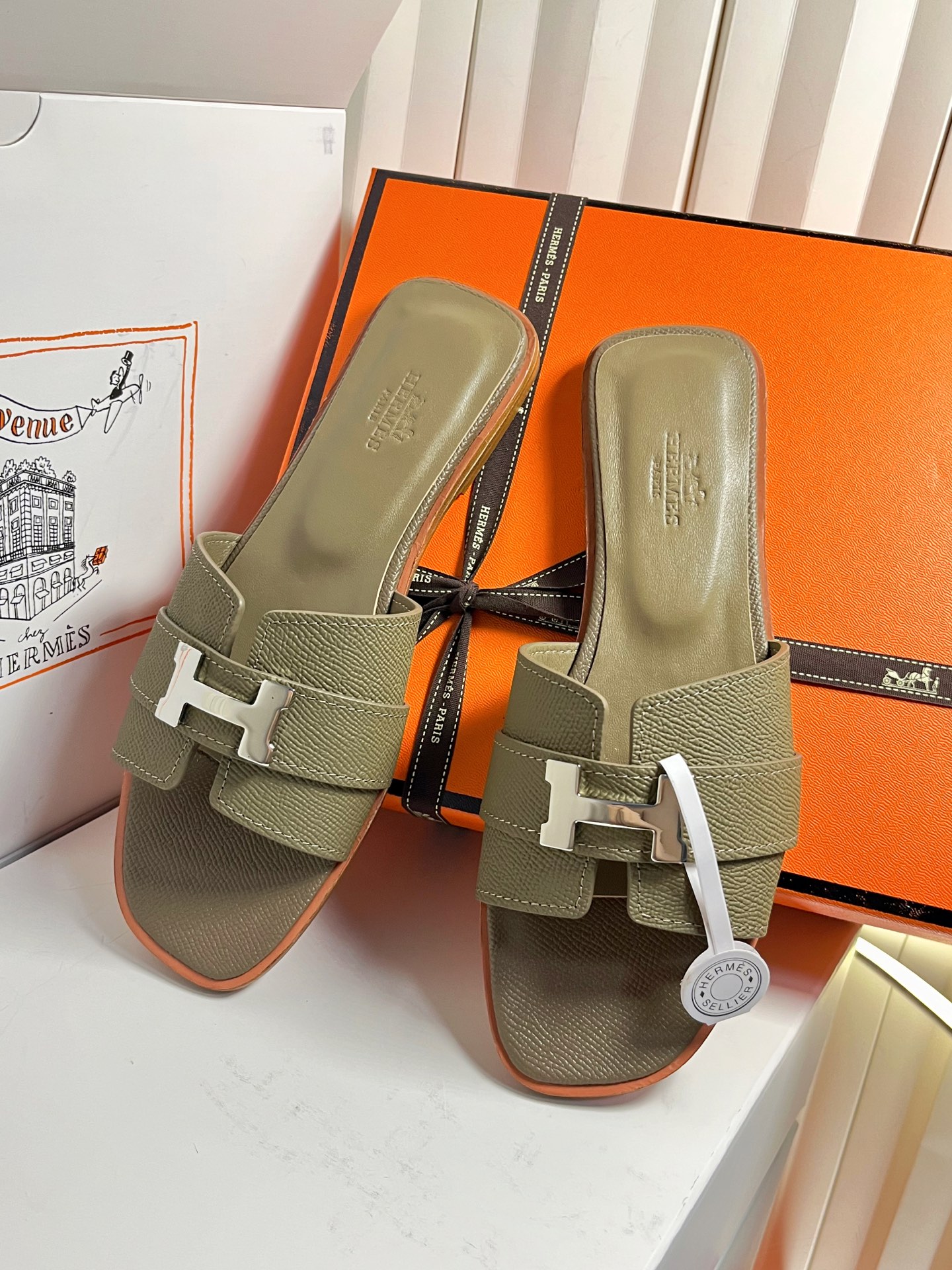 Hermes Slides