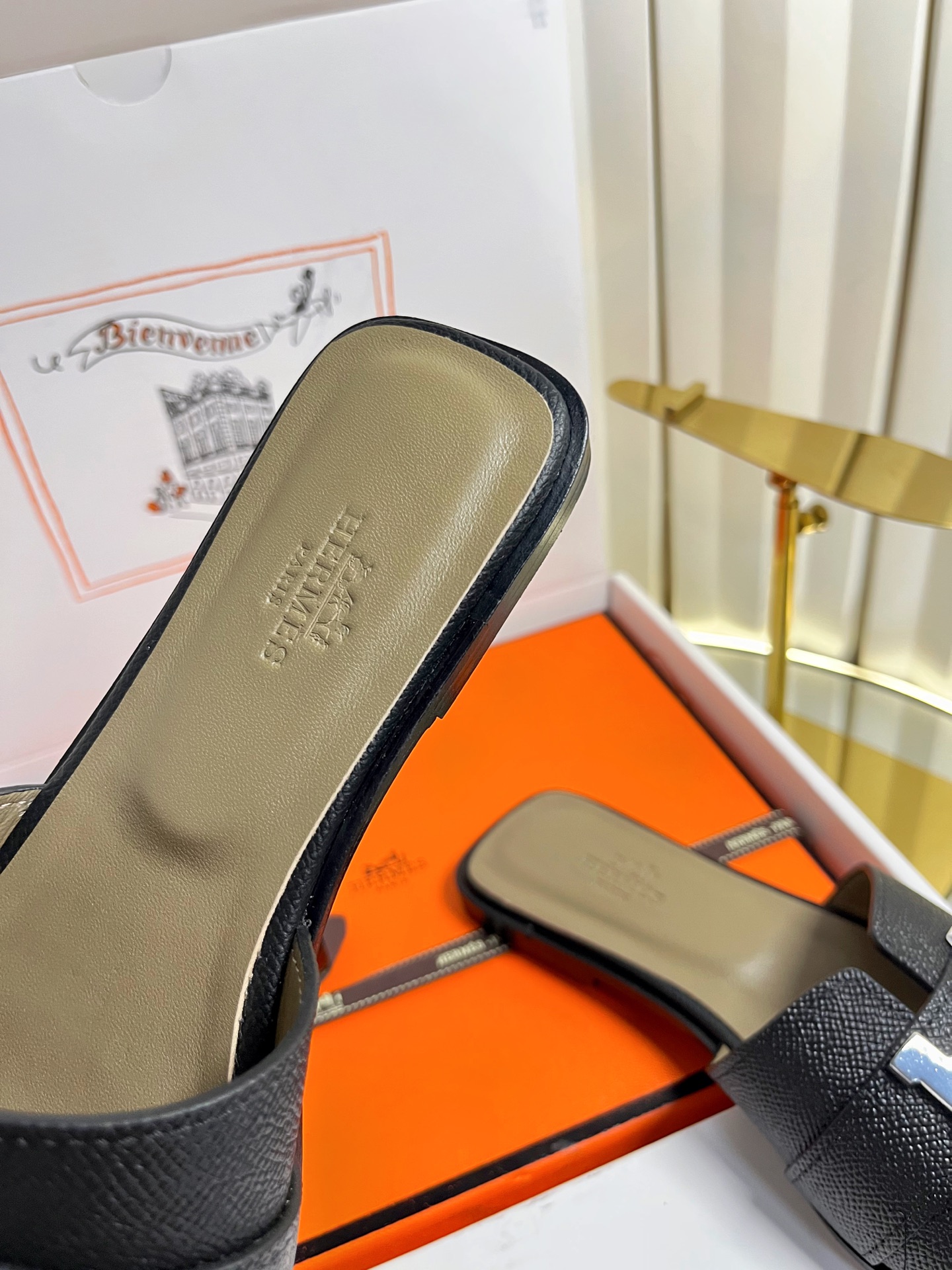 Hermes Slides