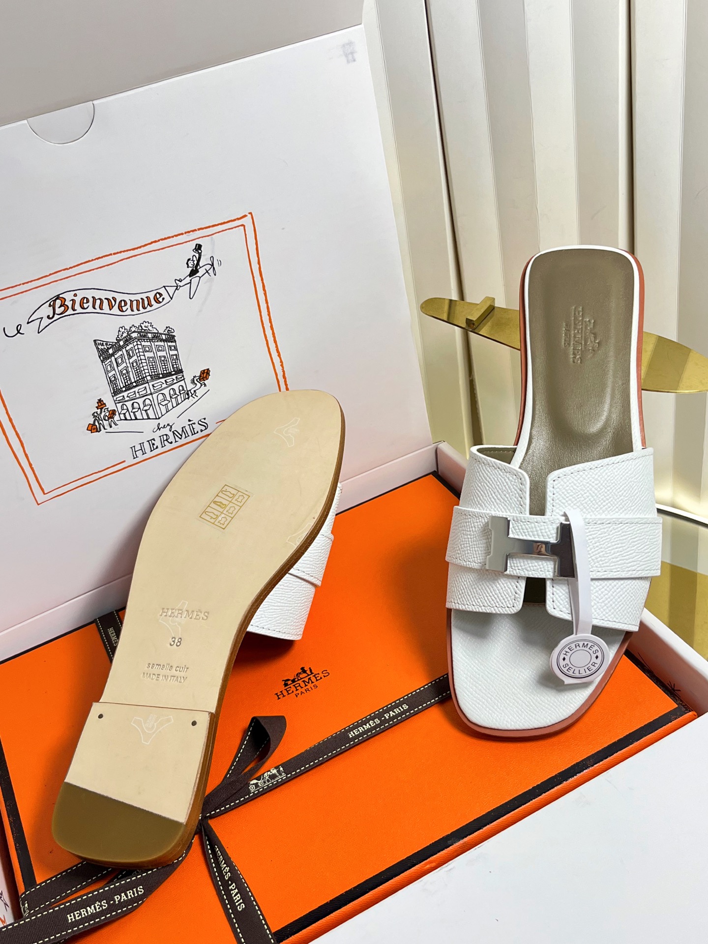 Hermes Slides