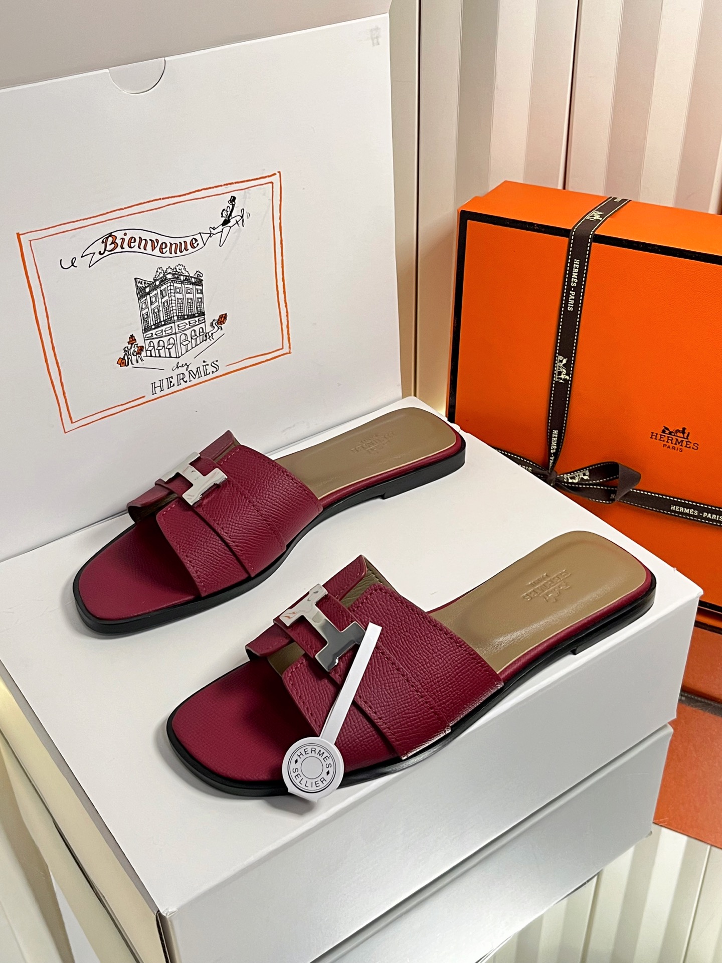 Hermes Slides
