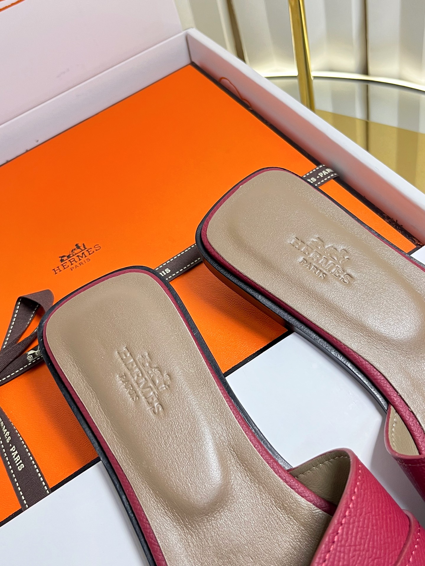 Hermes Slides