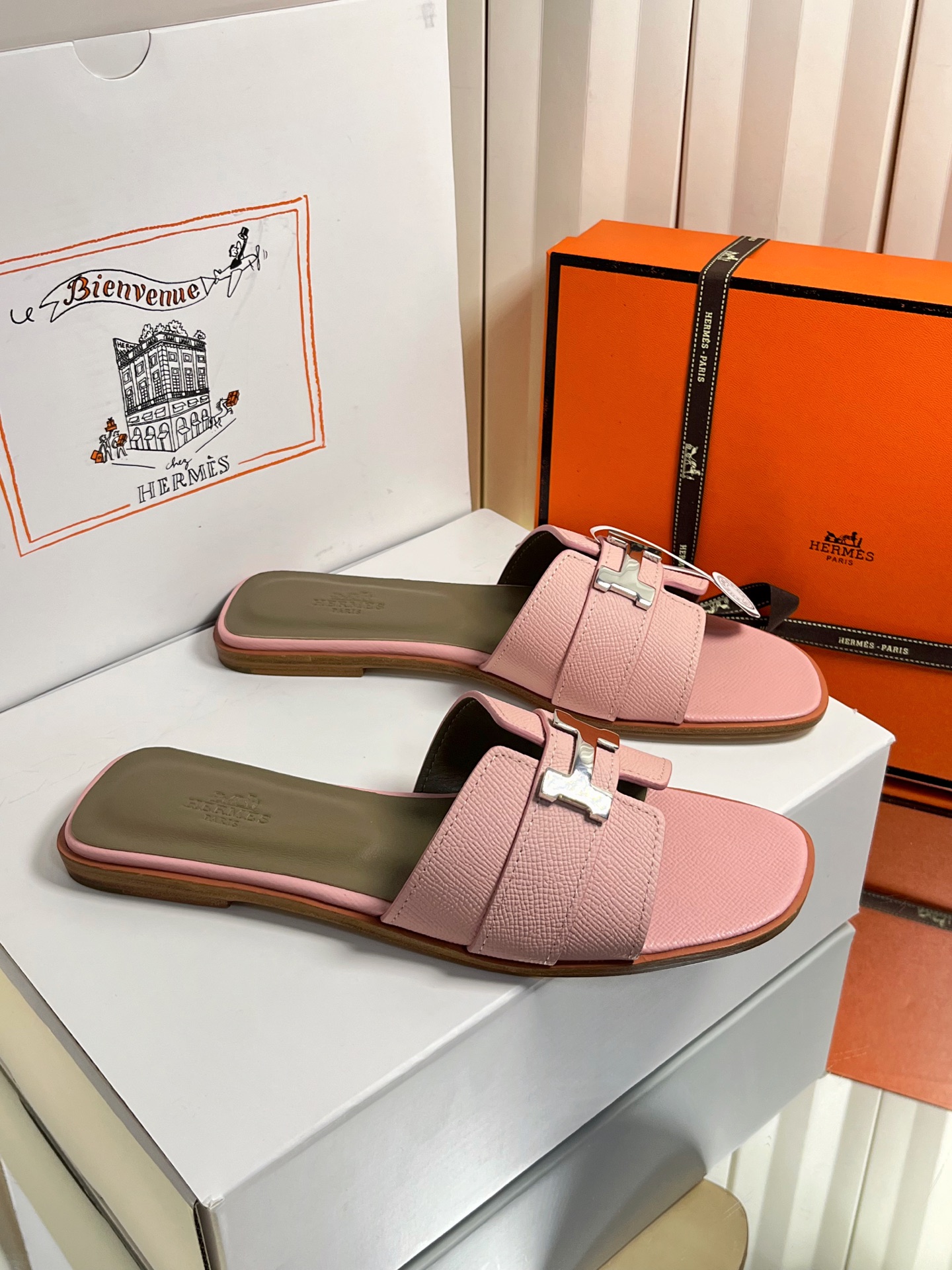 Hermes Slides