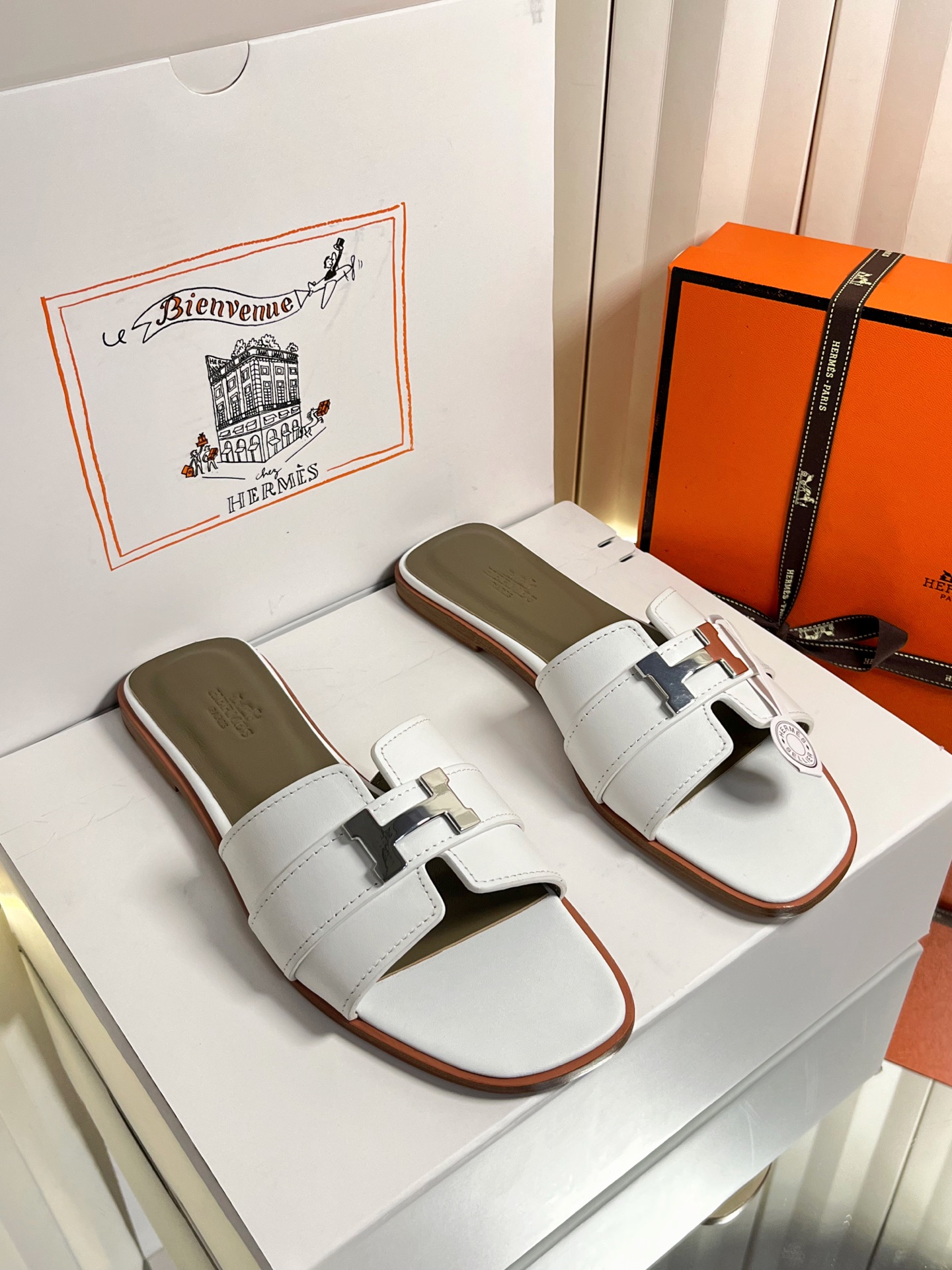 Hermes Slides