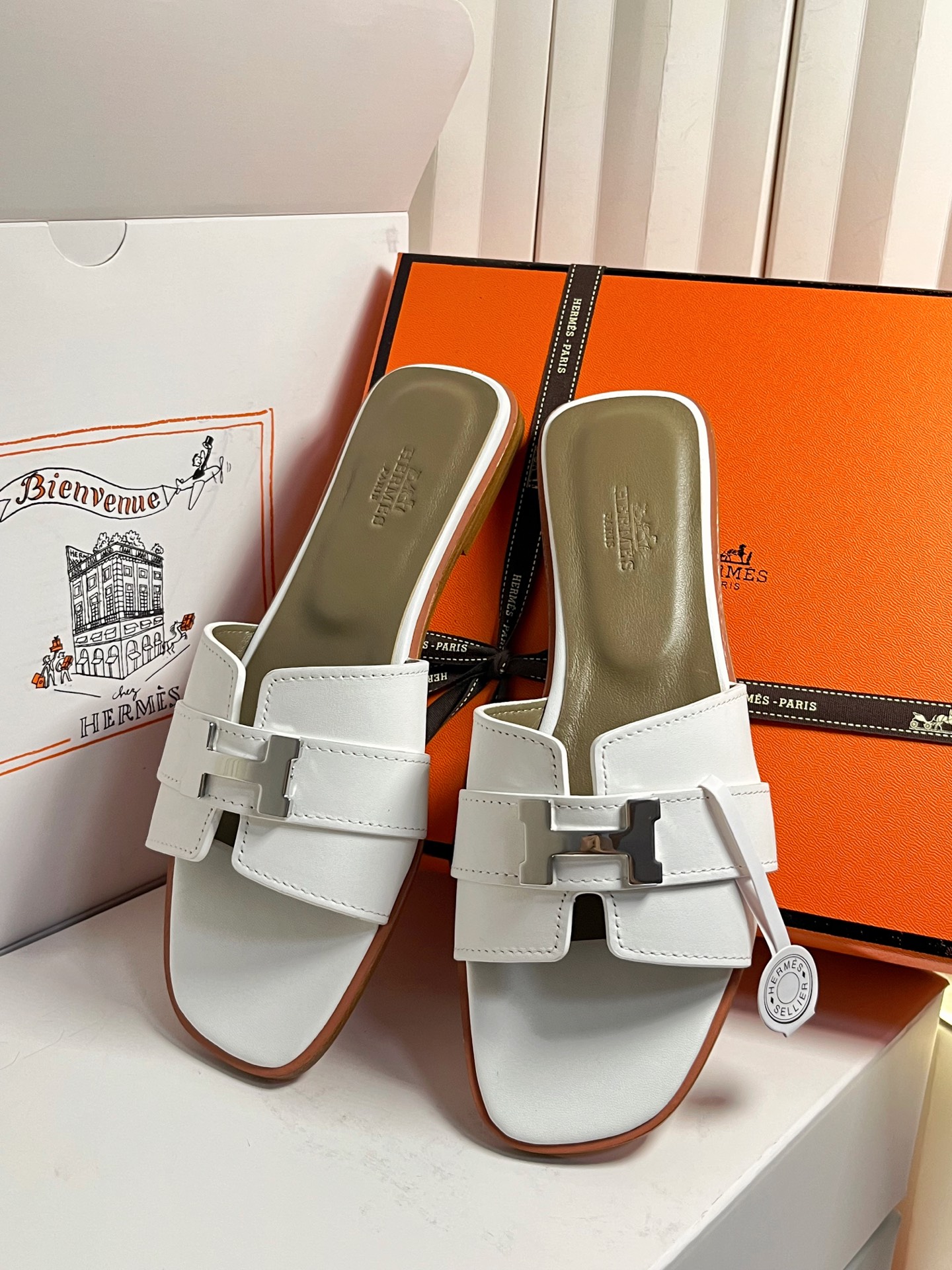 Hermes Slides