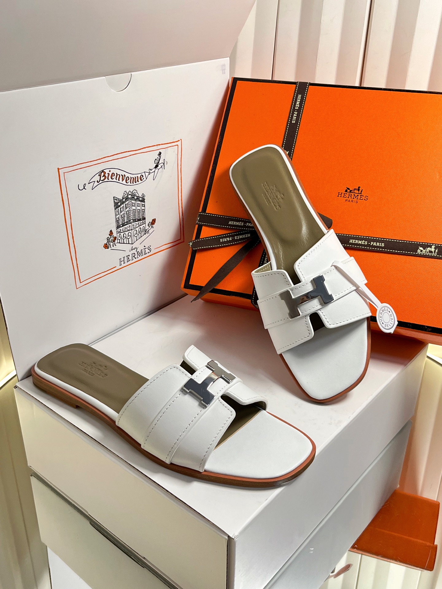 Hermes Slides