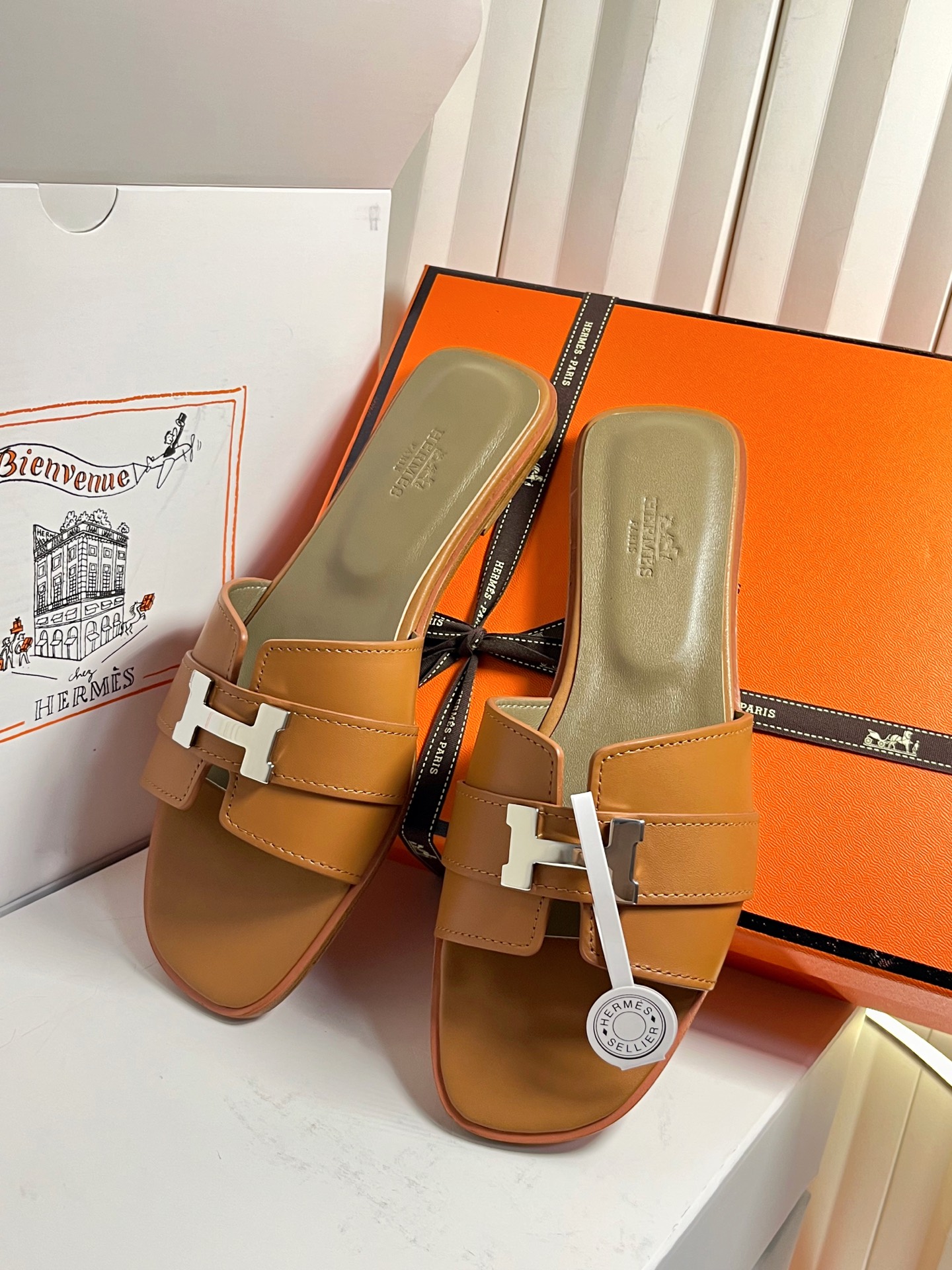 Hermes Slides