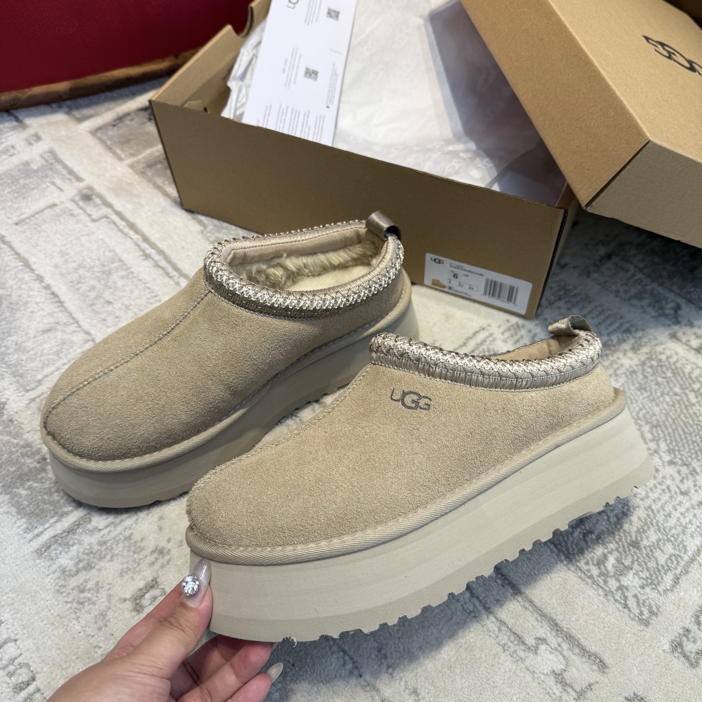 NO:615232,More details, half-flop furry shoes19860909更多细节,半拖毛毛鞋,Women's Shoes