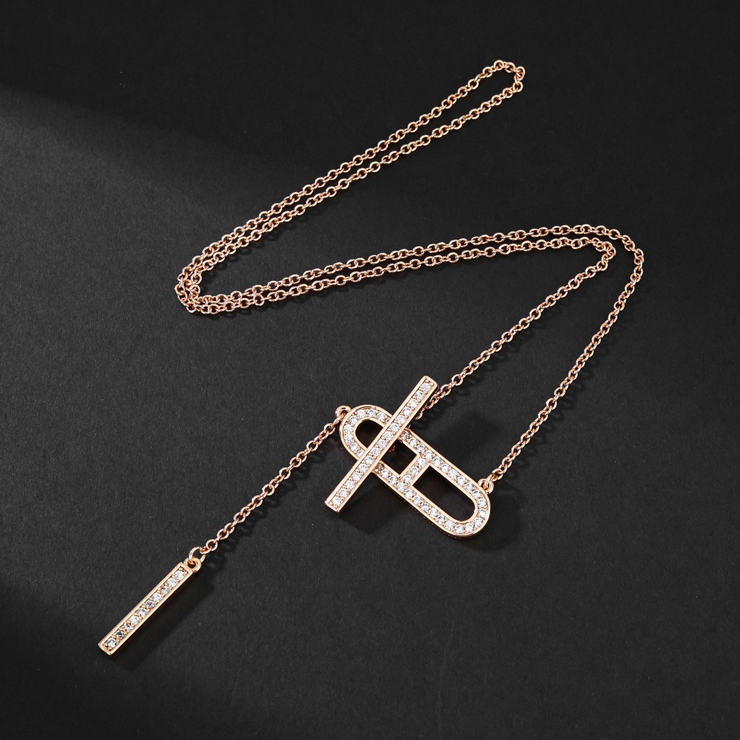 Collar Hermes Ever Chaine d Ancre Metal oro rosa con piedras transparentes como diamantes Metal plateado con piedras transparentes como diamantes 40cm