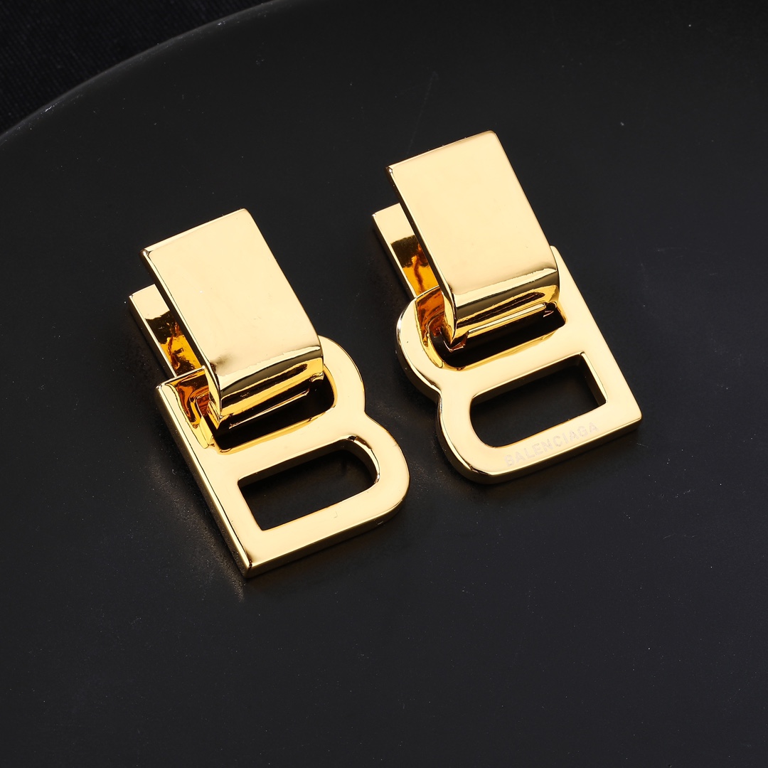 “Paris House Balenciaga Original Metal Earrings: Unique Design for Women, Brass Material, Nailed Cabinets”