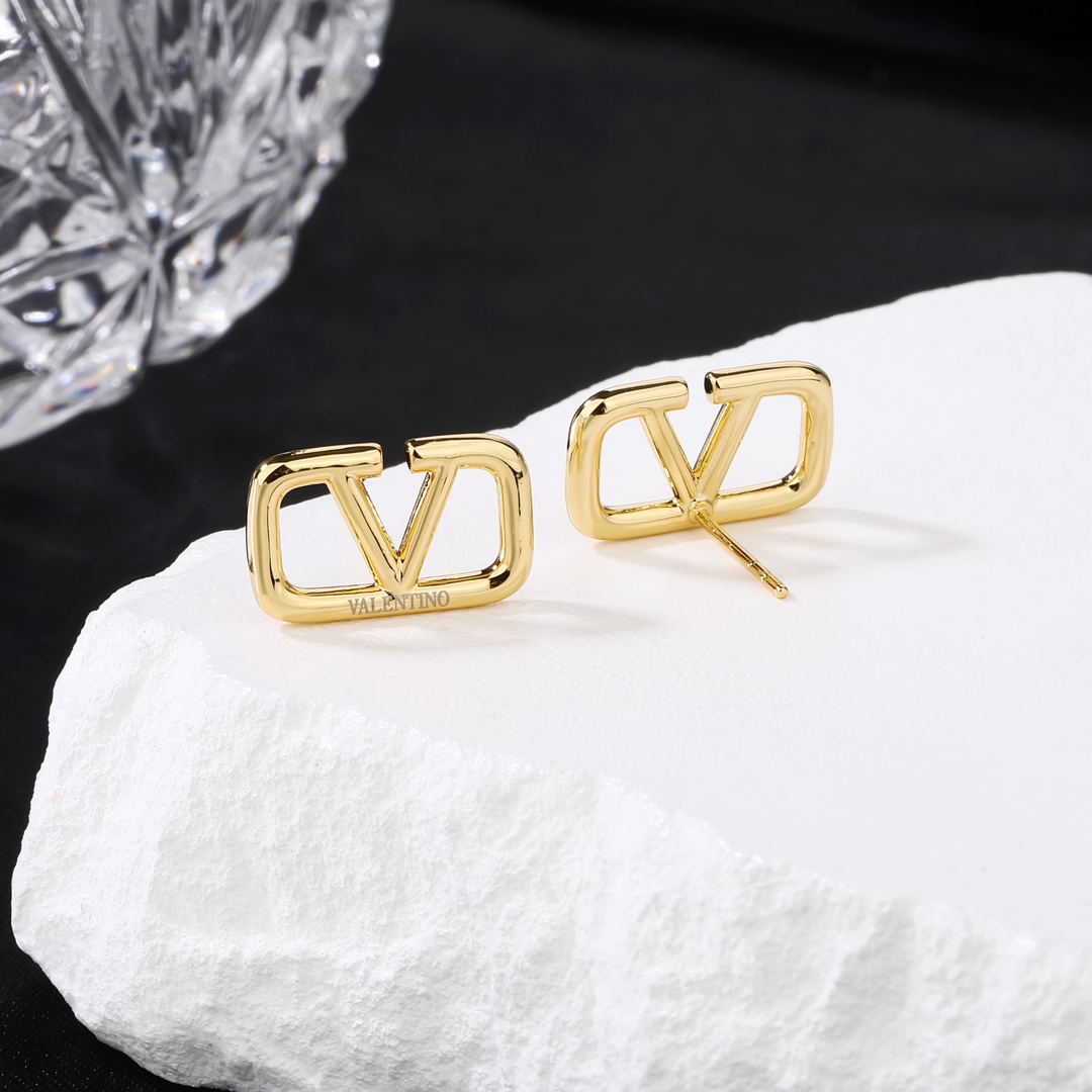 #140, VALENTINO VALENTINO, THE NEW EARRING, THE FINE LITTLE EARRINGS, THE SUPERMASSIVE SUPERS ARE PERFECT FOR EVERYDAY WEAR - 图片 6