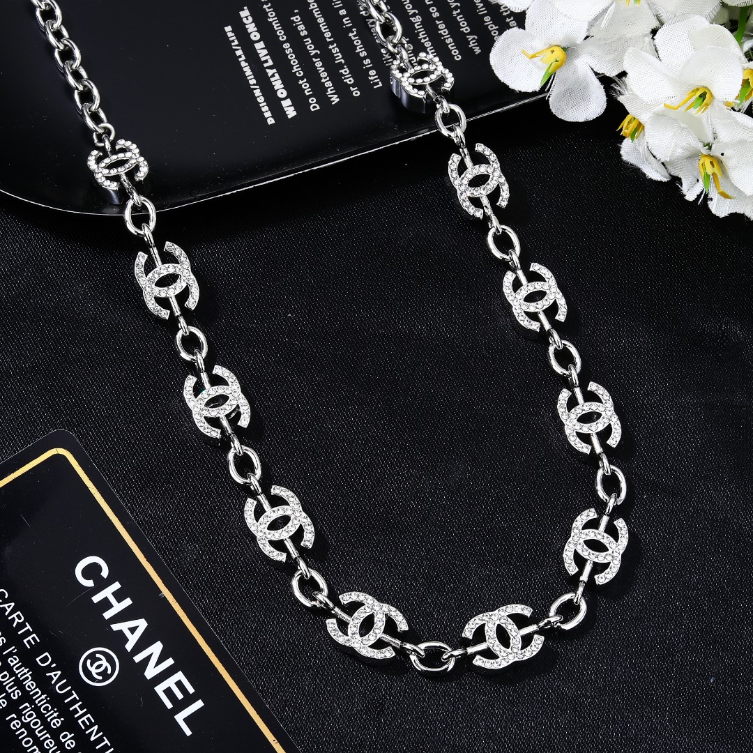  小香 Chanel 新品腰链 代购级别 一比一品质 香奈鹅 系列 经典cc logo 风格高级百搭 高