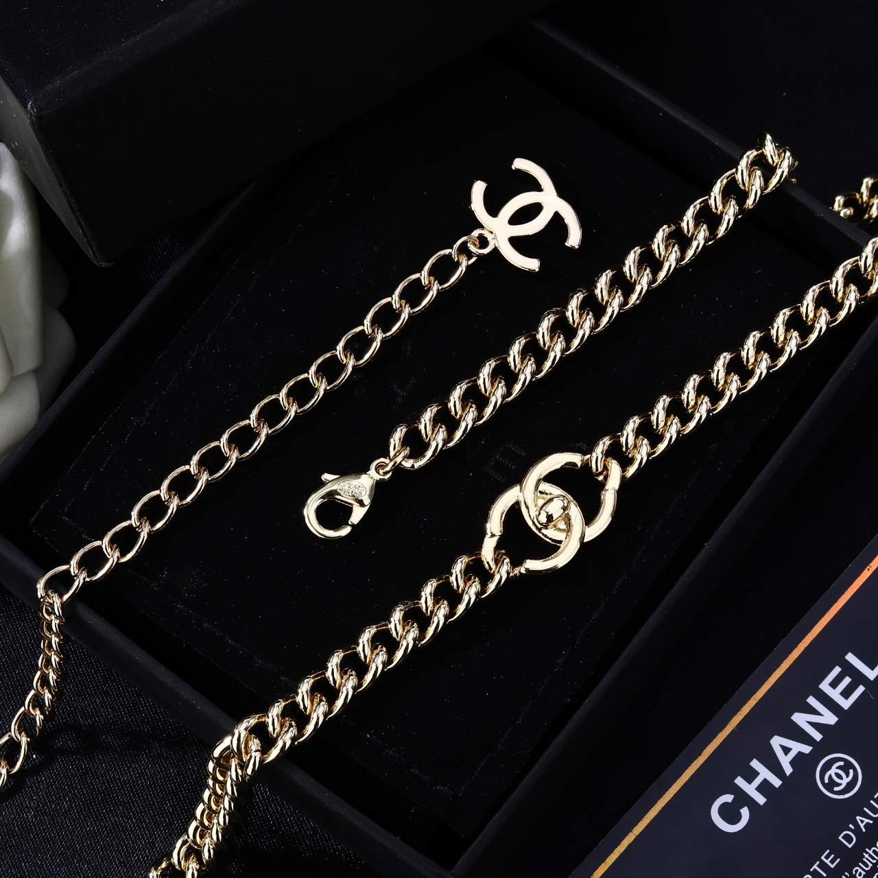  小香 Chanel 新品腰链 代购级别 一比一品质 香奈鹅 系列 风格高级百搭 高级感爆棚 现货