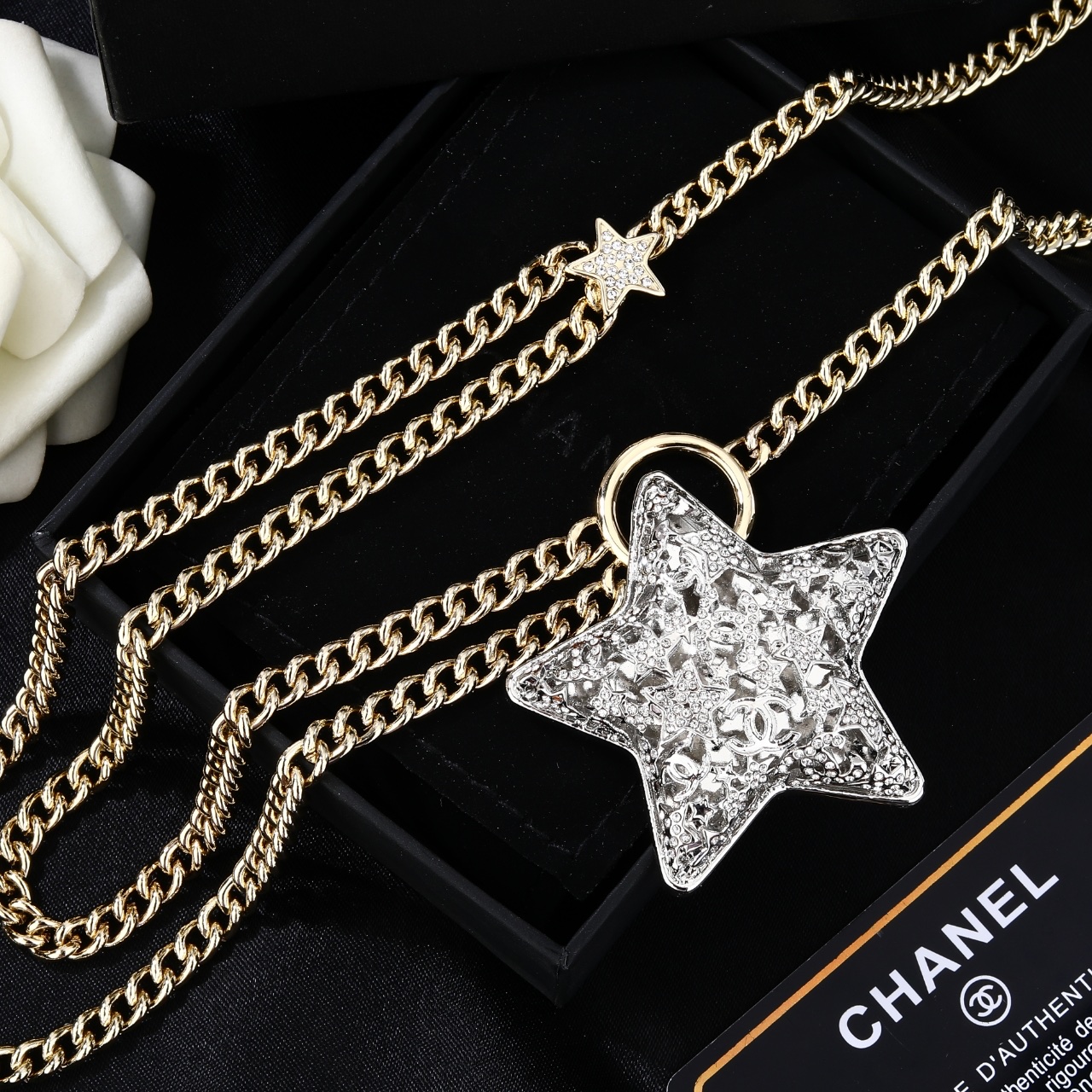 小香 Chanel 新品腰链 代购级别 一比一品质 香奈鹅 系列 风格高级百搭 高级感爆棚 现货