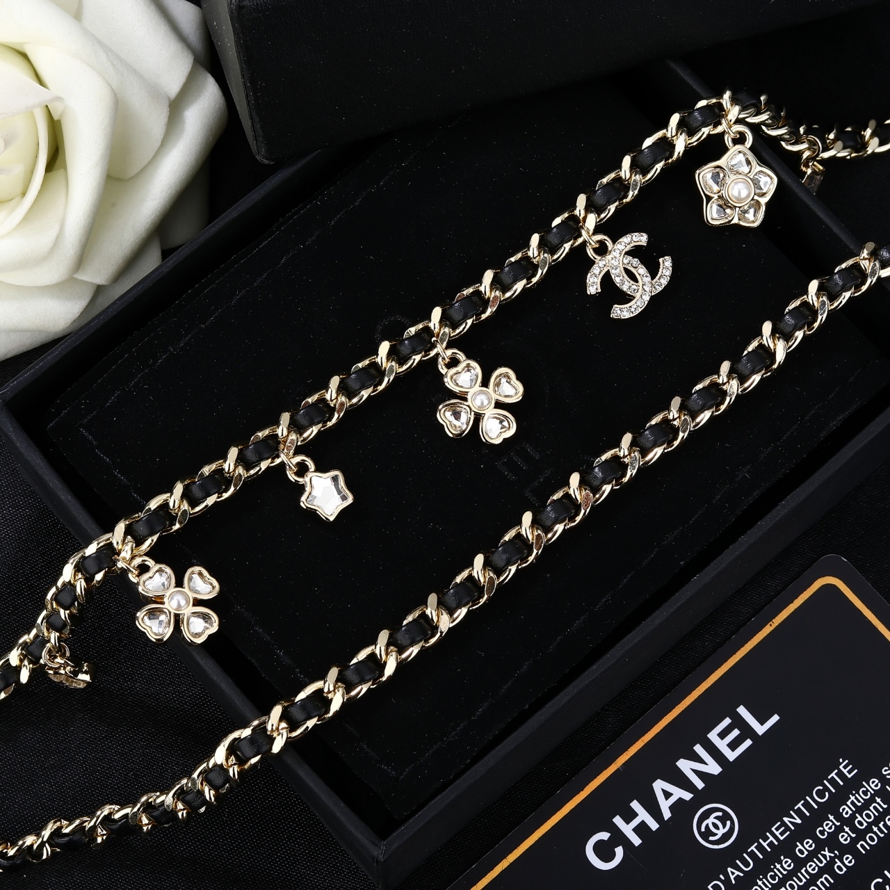 小香 Chanel 新品腰链 代购级别 一比一品质 香奈鹅 系列 风格高级百搭 高级感爆棚 现货