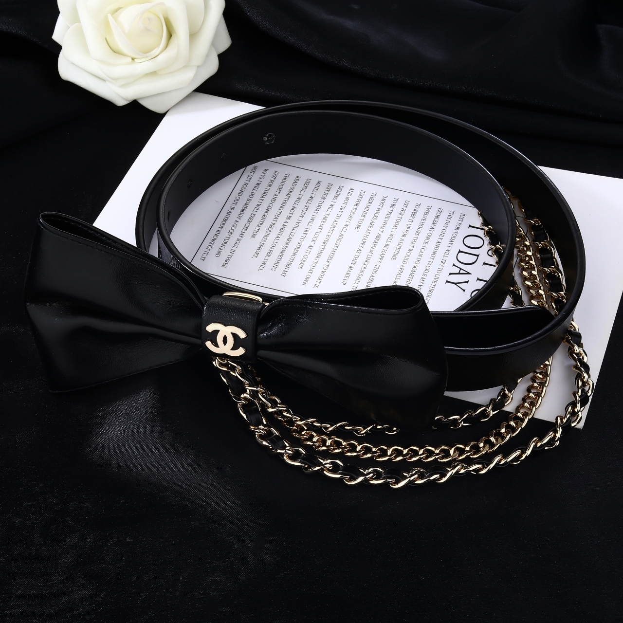 小香 Chanel 头层牛皮腰链 代购级别 一比一品质 香奈鹅 系列 风格高级百搭 高级感爆棚 现货