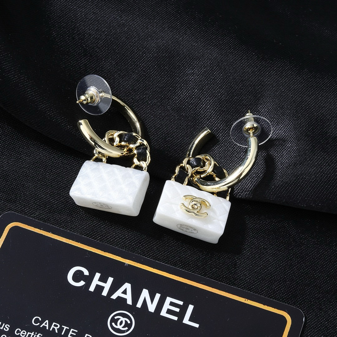 Chanel CHANEL 小香新款包包耳环