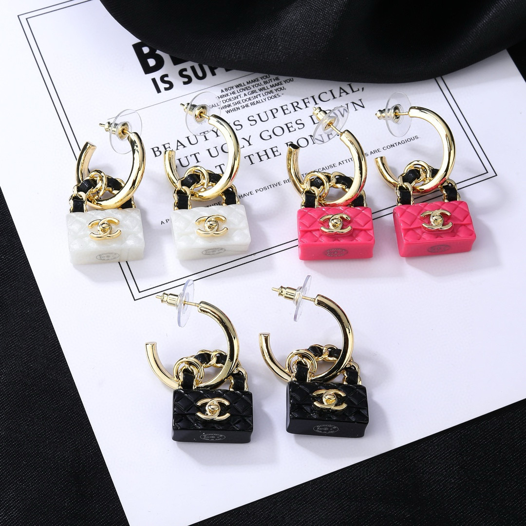 Chanel CHANEL 小香新款包包耳环