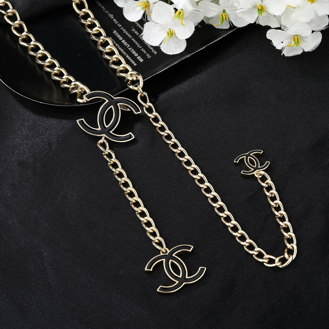 Chanel 小香腰链 采用原版一致黄铜材质 电镀18K金 超级重工的一款腰链 力求完美 做到1:1 代