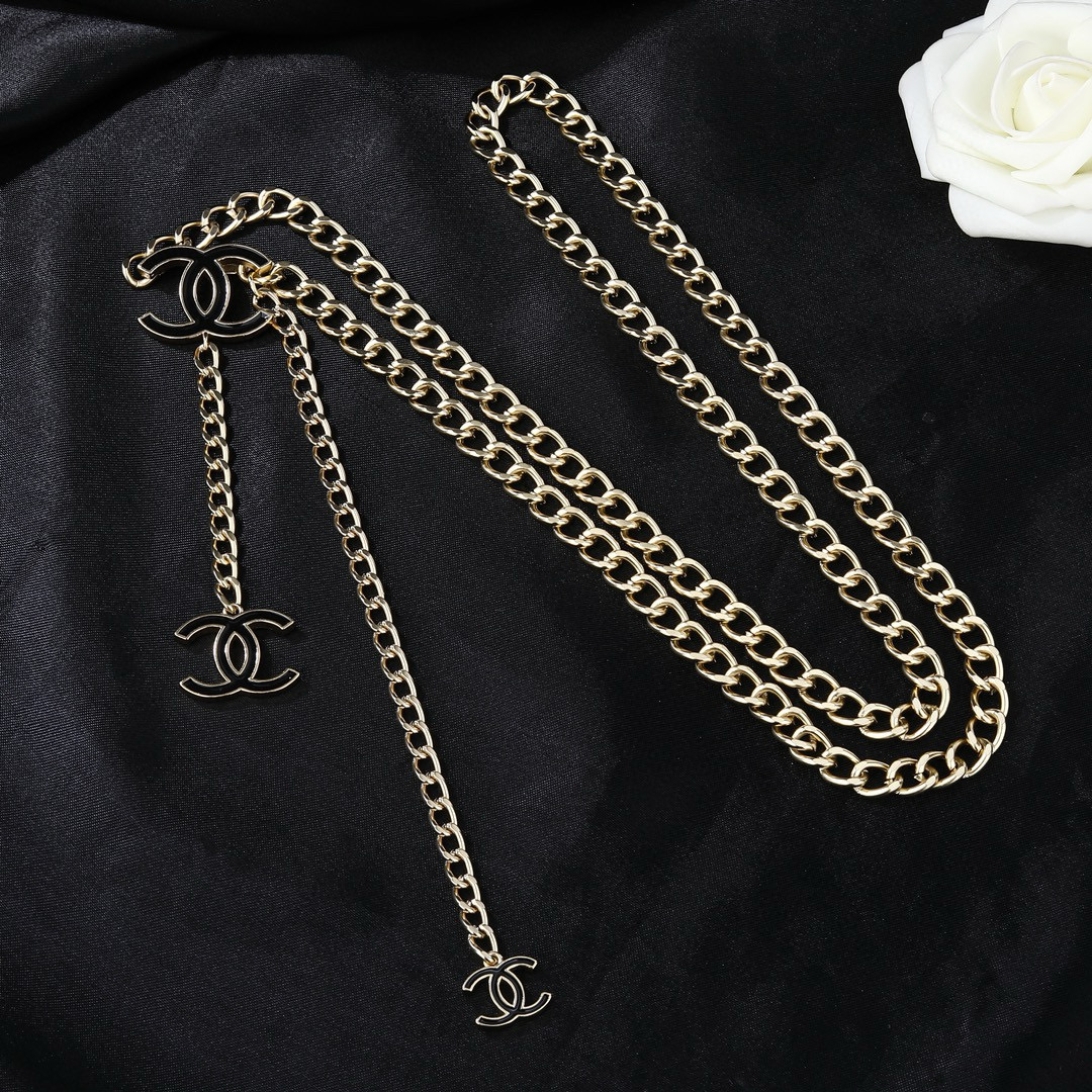 Chanel 小香腰链 采用原版一致黄铜材质 电镀18K金 超级重工的一款腰链 力求完美 做到1:1 代