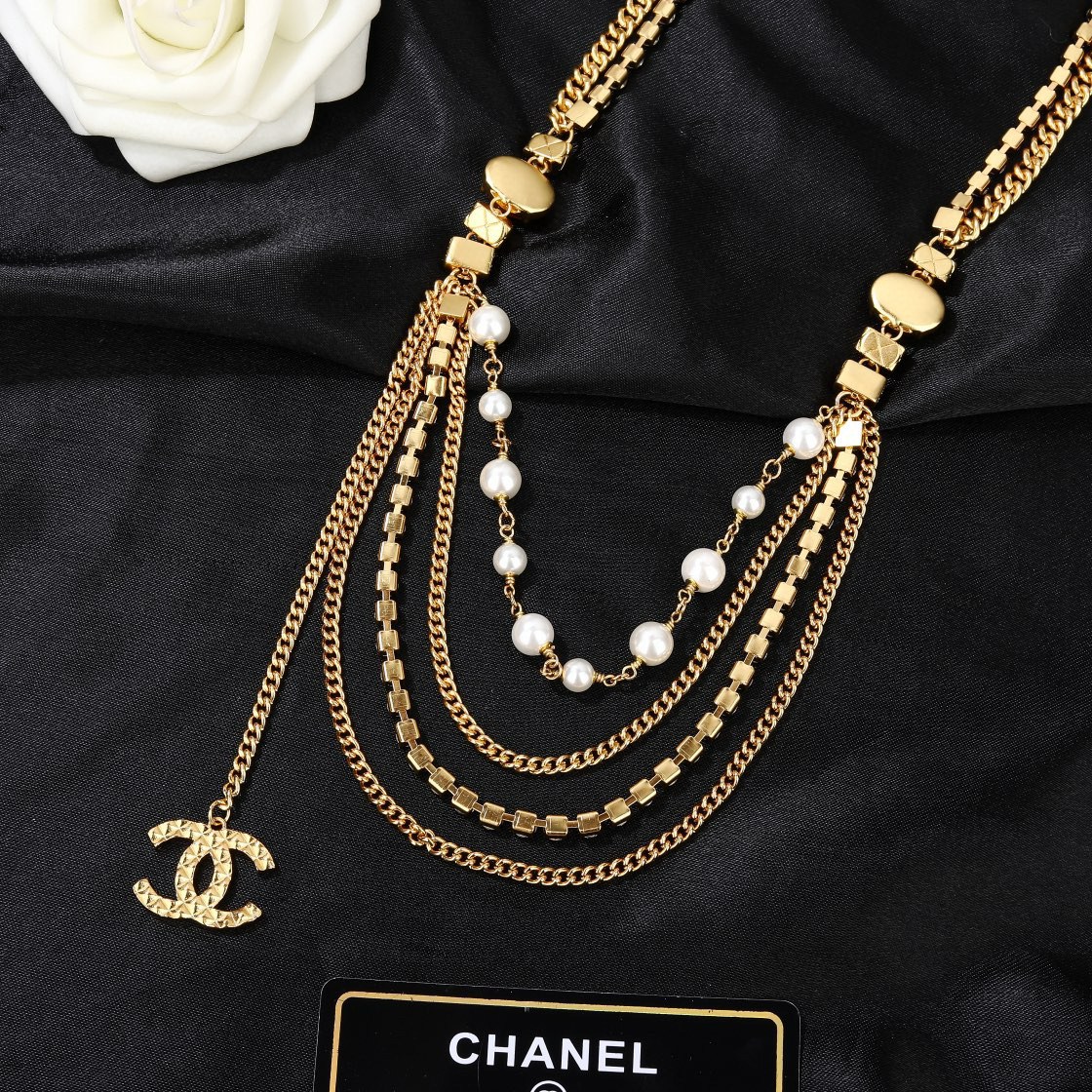 小香 Chanel 新品💗腰链 代购级别 一比一品质 香奈鹅 系列 经典cc logo 风格高级百搭 高