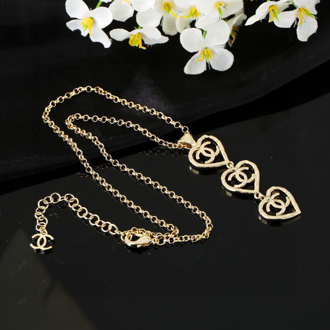 Chanel Haute Couture Haute Joaillerie Fine Jewelry Earrings Necklace 4