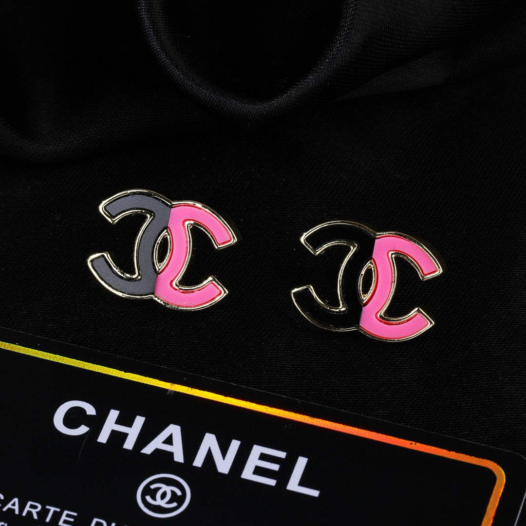 小香 Chanel 新品耳环 代购级别 一比一品质 香奈鹅 系列 经典cc logo 风格高级百搭 高级