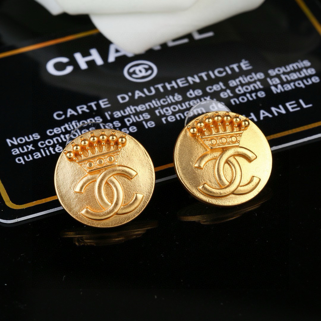 Chanel 复古金属中古耳环  简约风格超级大气 小香双c耳钉 代购级别 黄铜材质