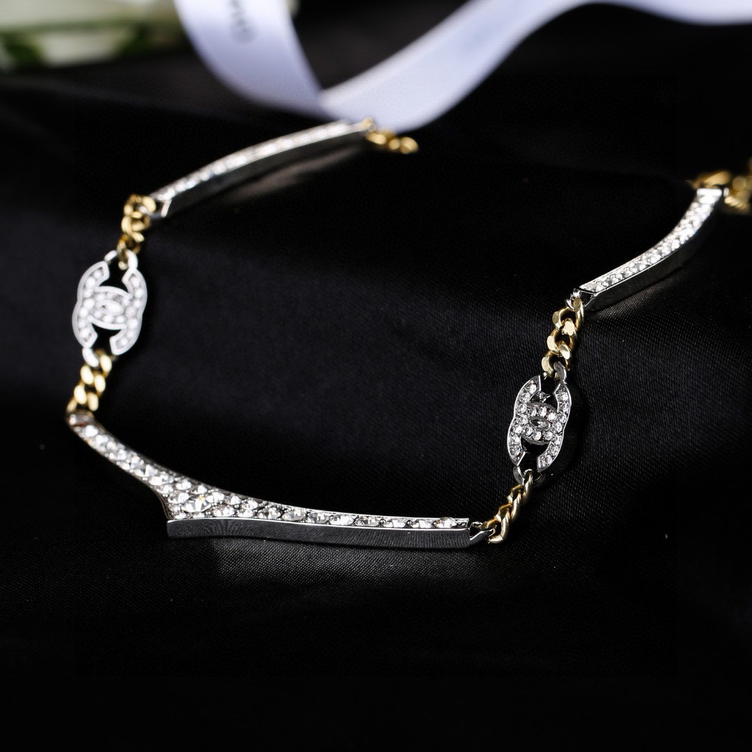 Chanel Haute Couture Haute Joaillerie Fine Jewelry Earrings Necklace 5