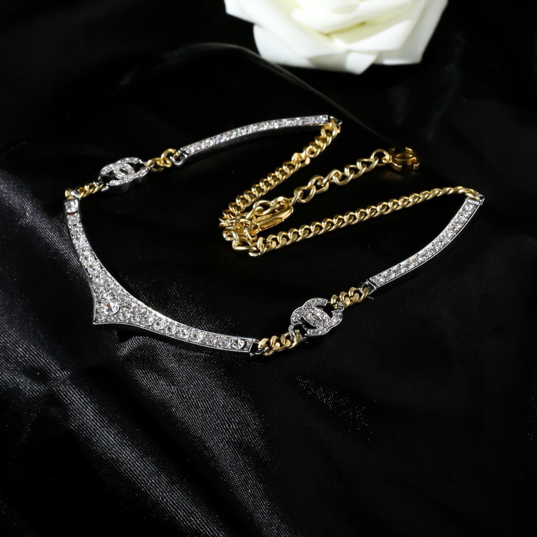 Chanel Haute Couture Haute Joaillerie Fine Jewelry Earrings Necklace 3
