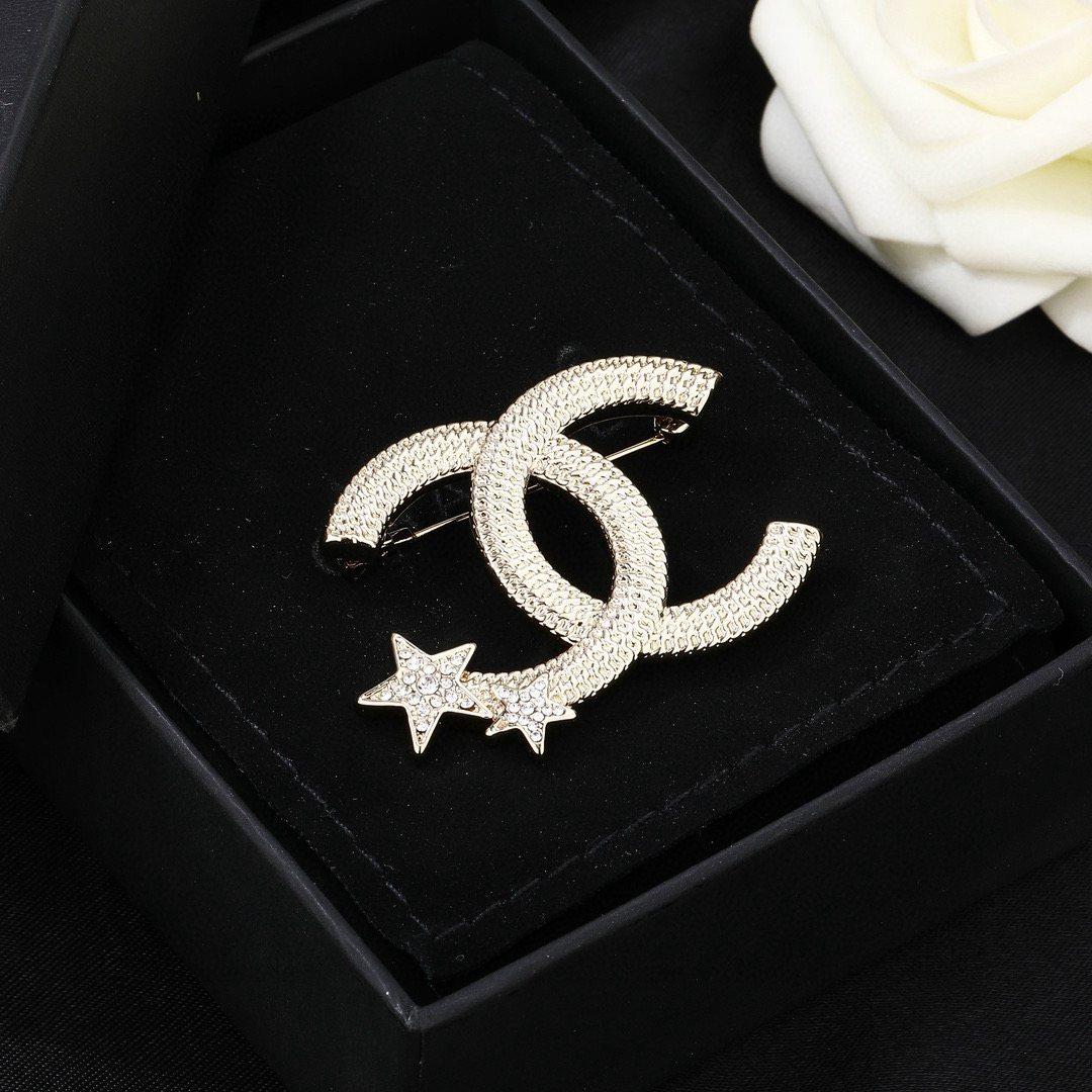 Chanel CHANEL 香奈儿新款双C胸针