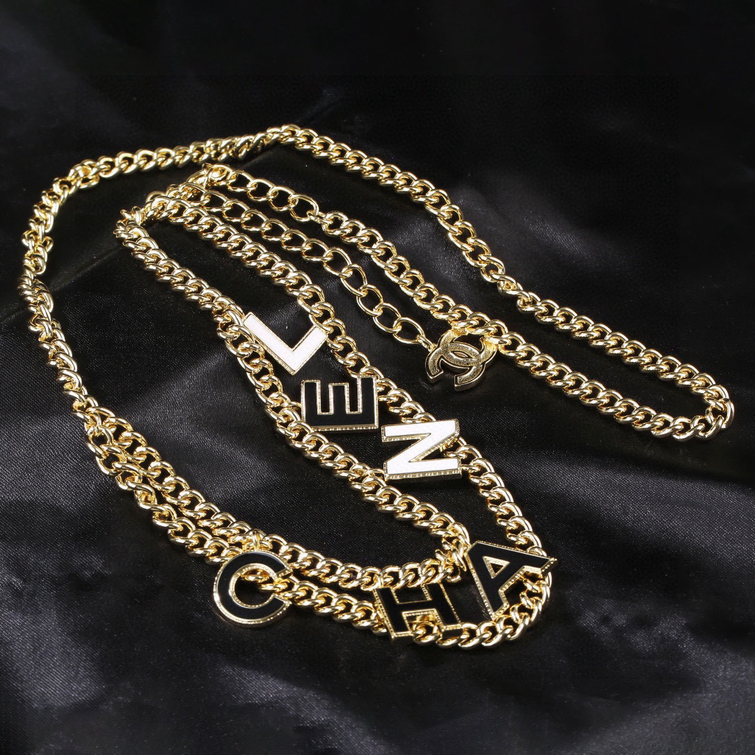 Chanel 小香 Chanel 新品黑白字母腰链