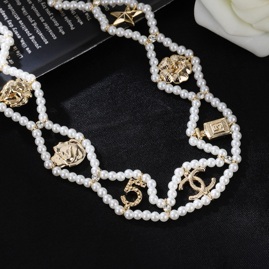 Chanel 香奈儿 Chanel 新款 项链 同步上新 双C精工打造 黄铜材质
