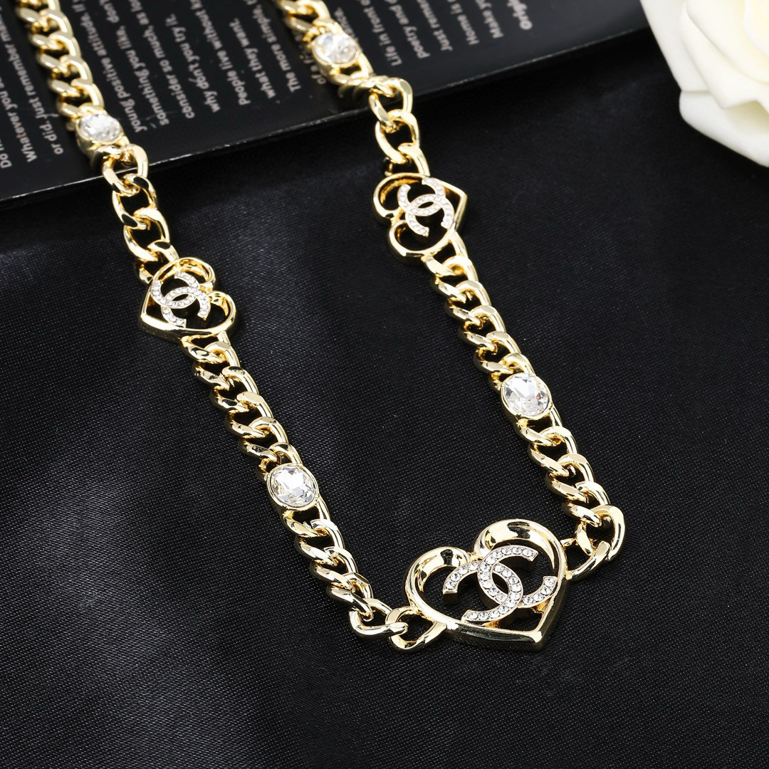 Chanel 小香 Chanel 新品爱心 腰链